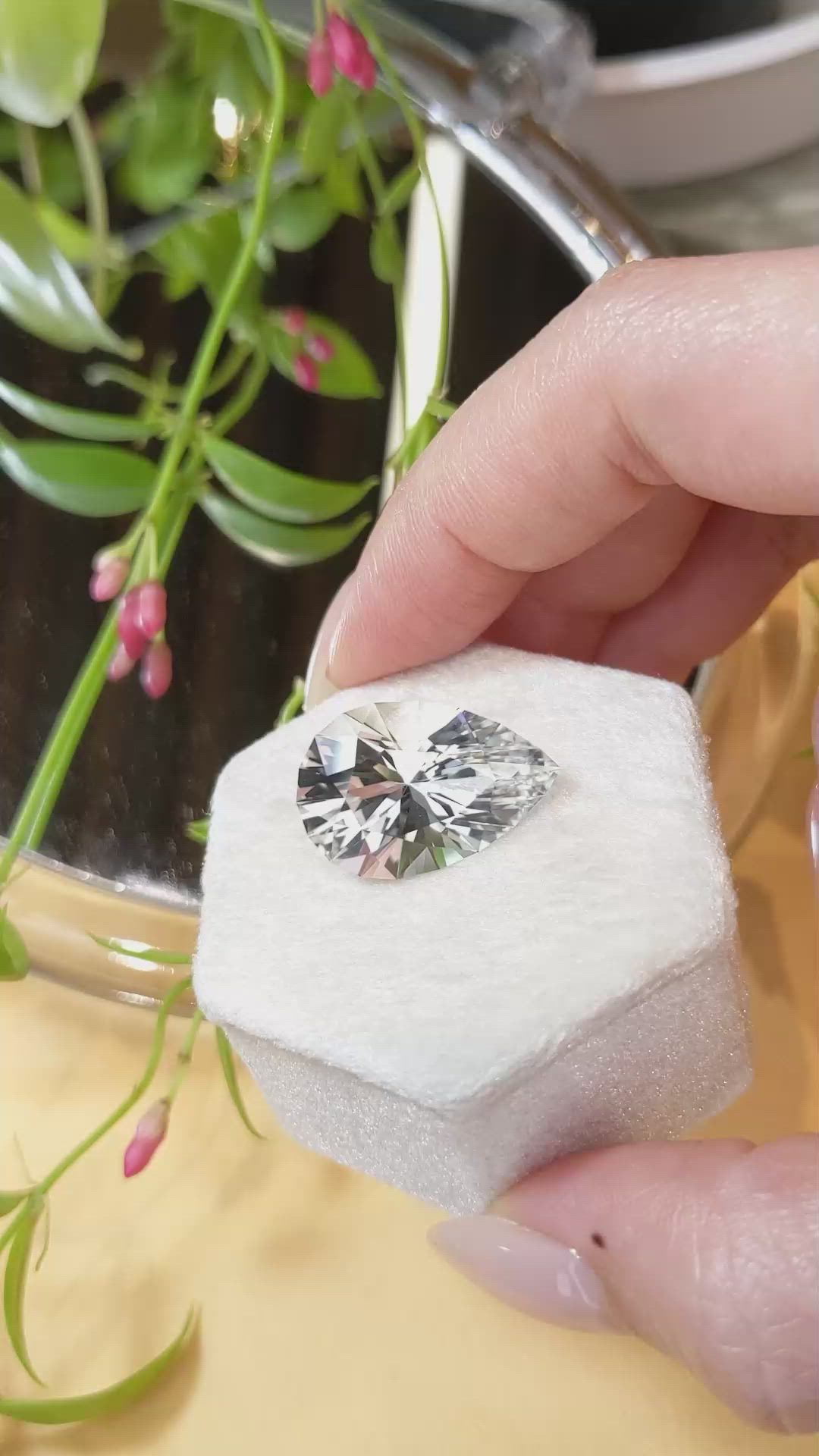 20.40 Ct. Topaz from Namibia Size Video