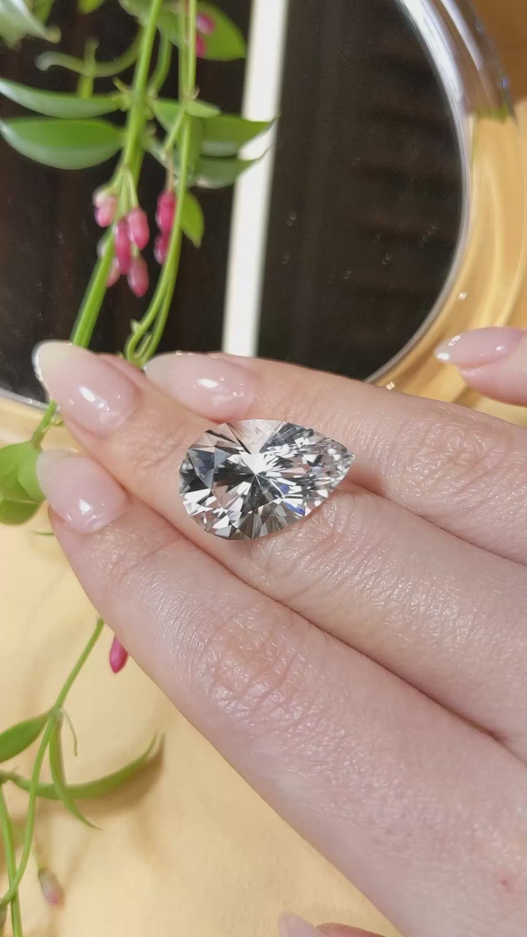 20.40 Ct. Topaz from Namibia Size Video