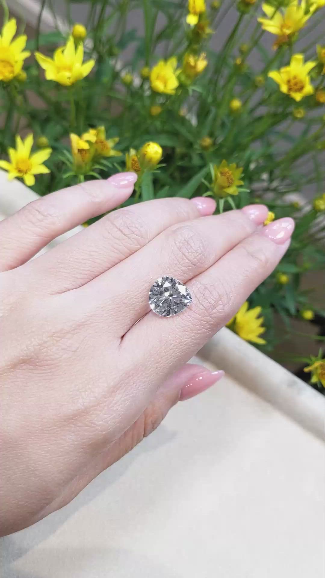 6.57 Ct. Topaz from Nigeria Size Video