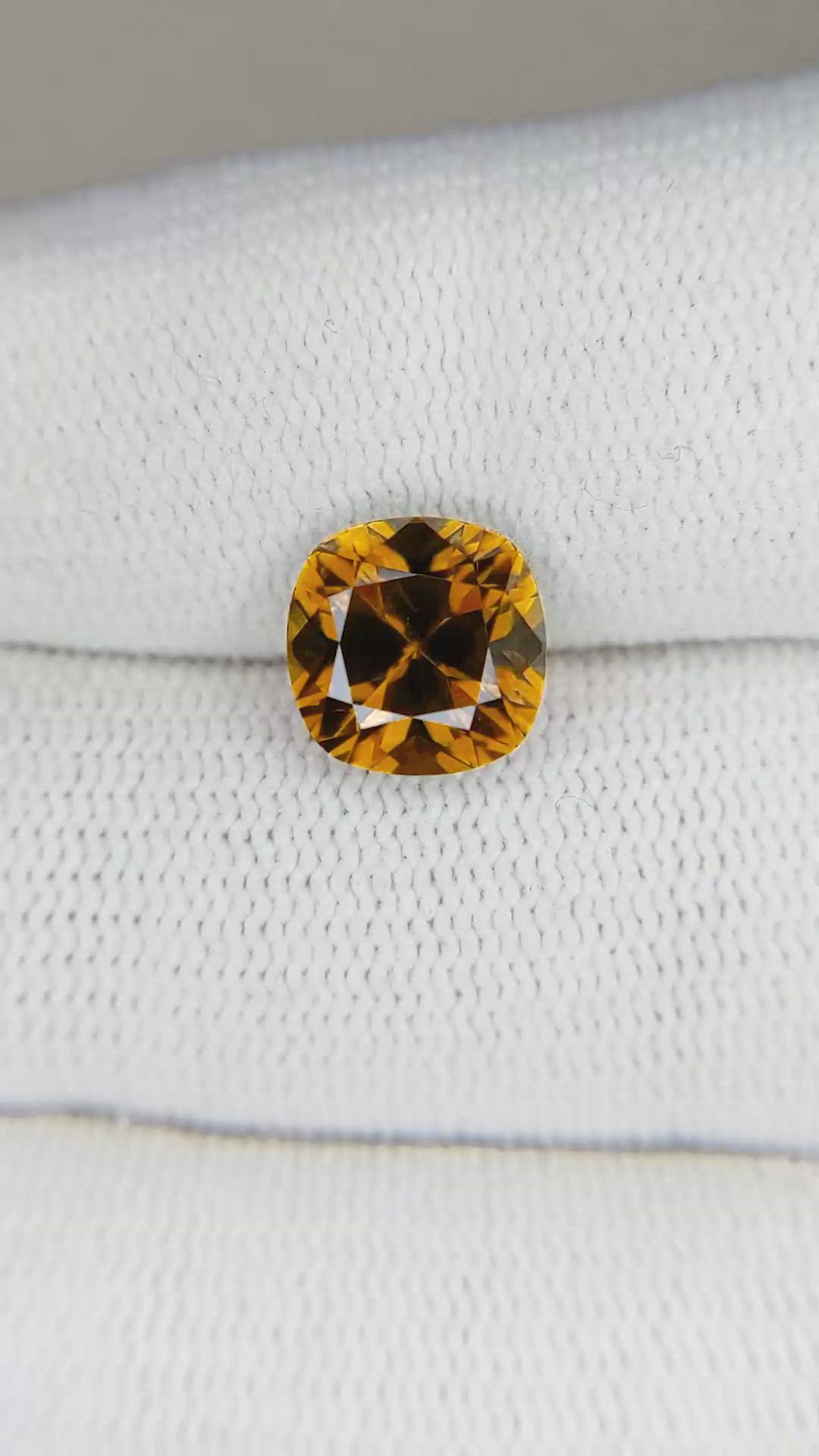3.31 Ct. Mali Garnet from West Africa Size Video