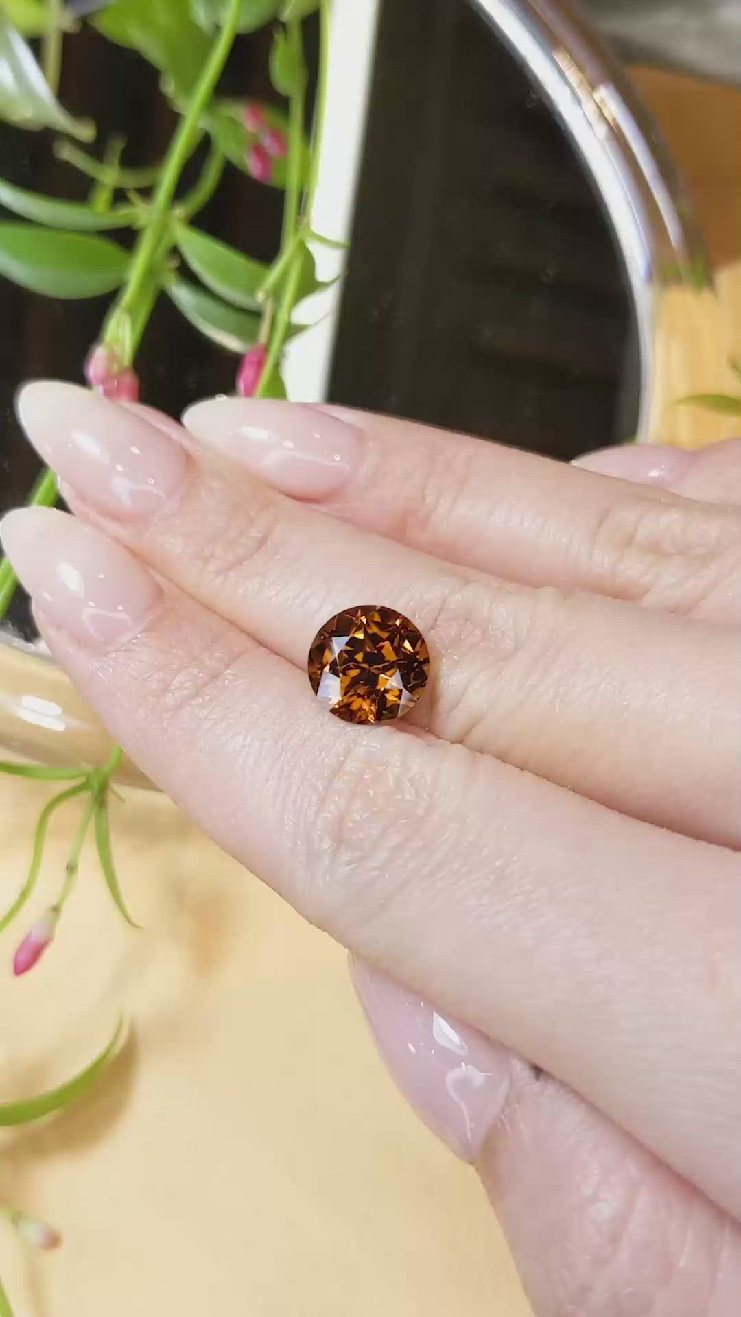 5.80 Ct. Zircon from Cambodia Size Video