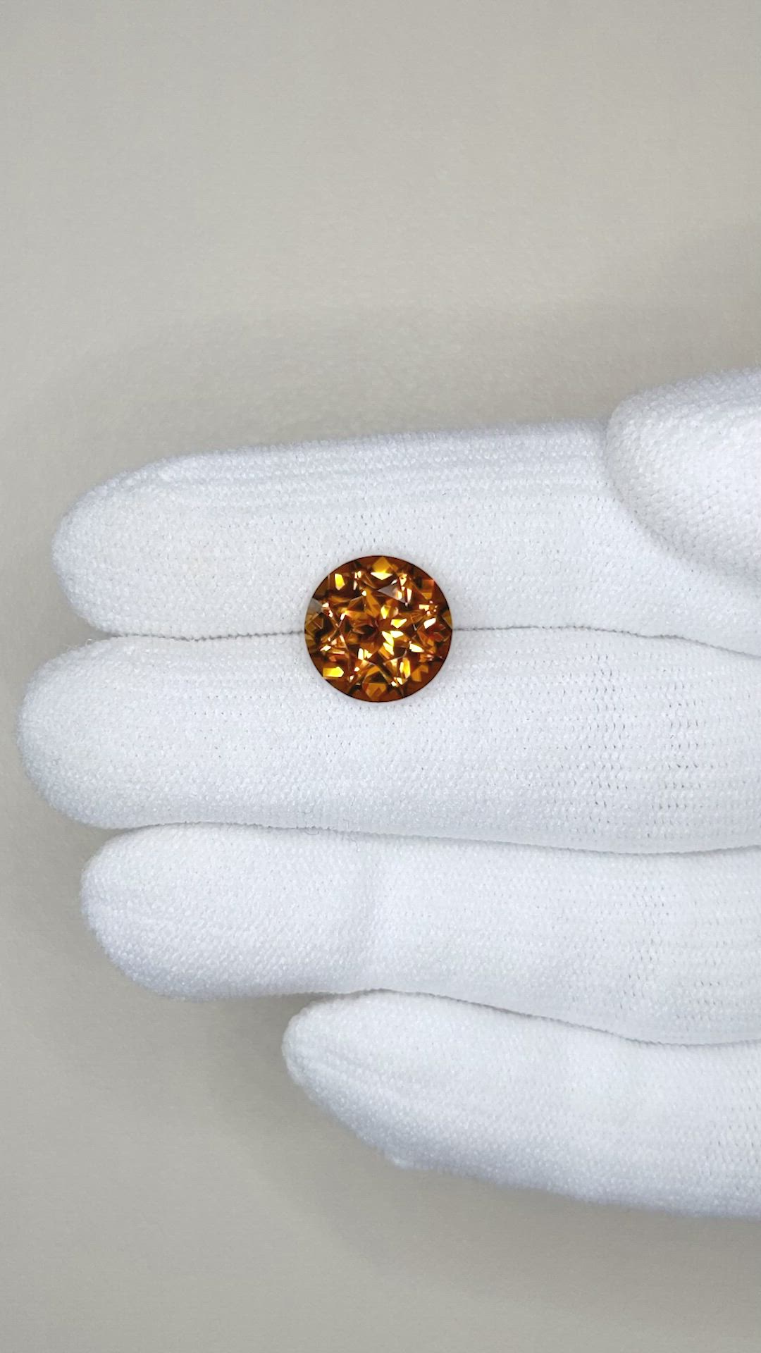 5.80 Ct. Zircon from Cambodia Size Video