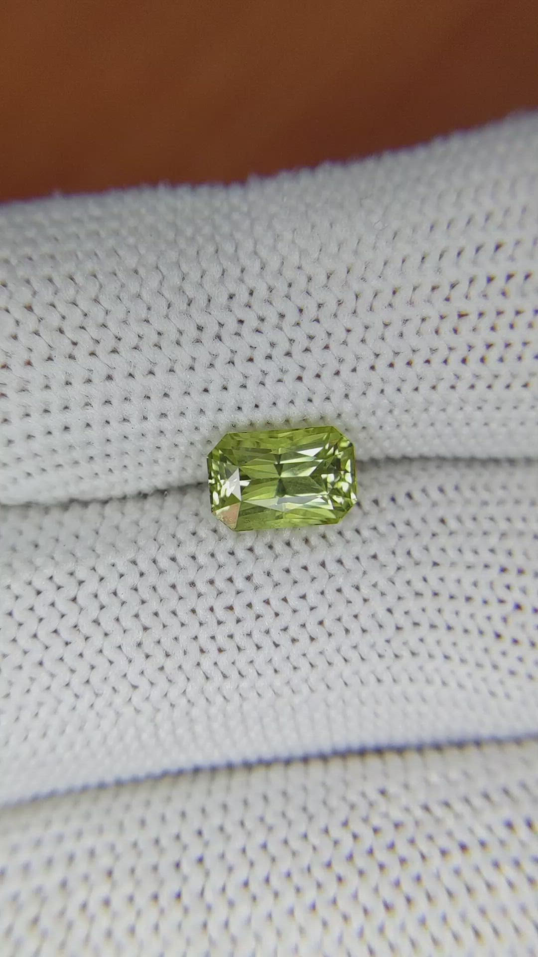 1.72 Ct. Chrysoberyl from Ceylon (Sri Lanka) Size Video