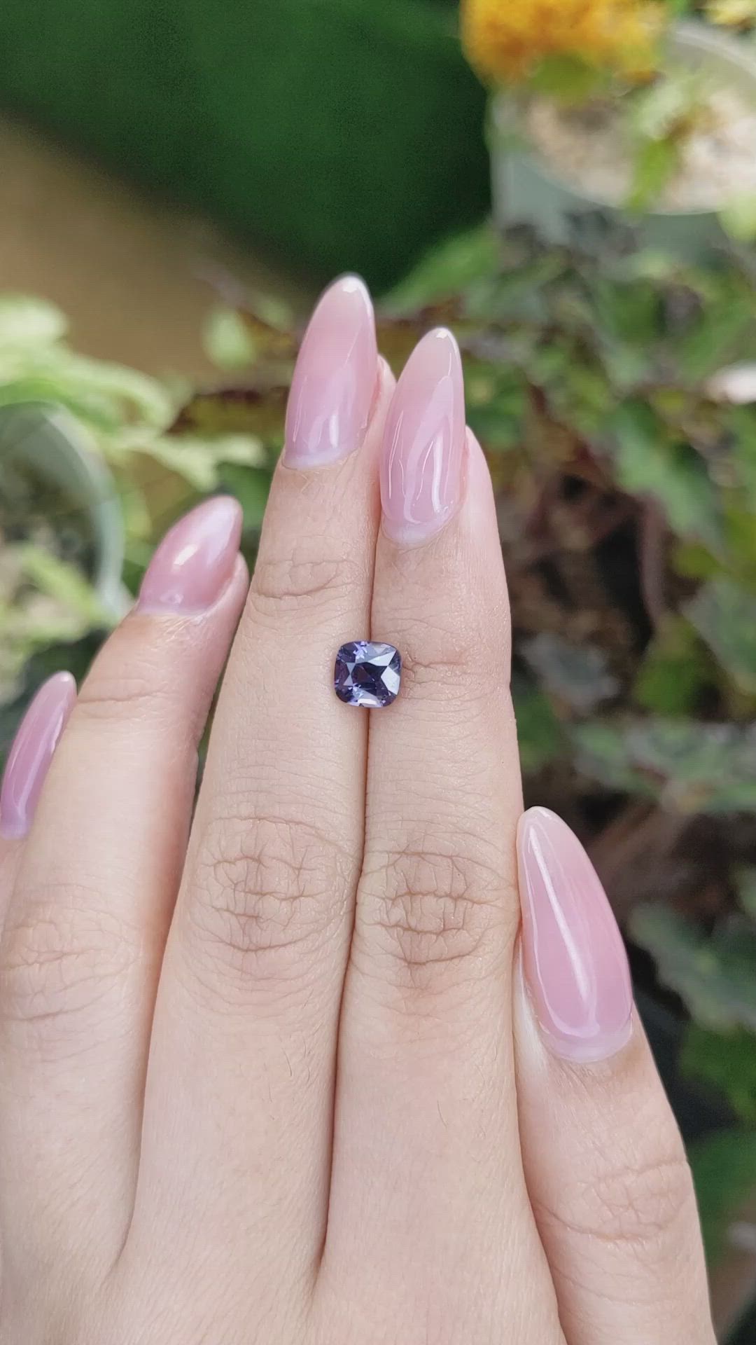 1.31 Ct. Spinel from Ceylon (Sri Lanka) Size Video