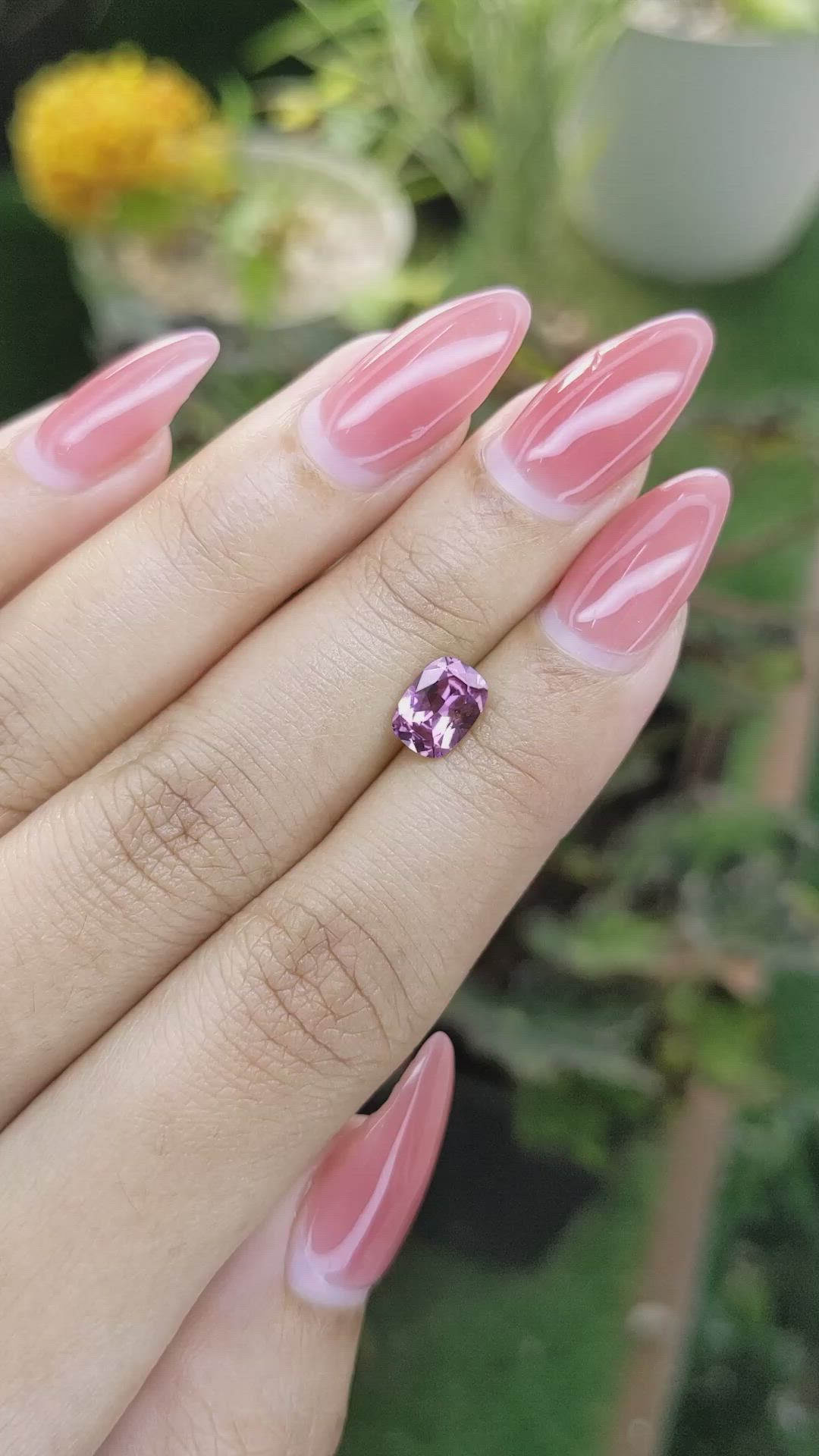 1.09 Ct. Spinel from Ceylon (Sri Lanka) Size Video