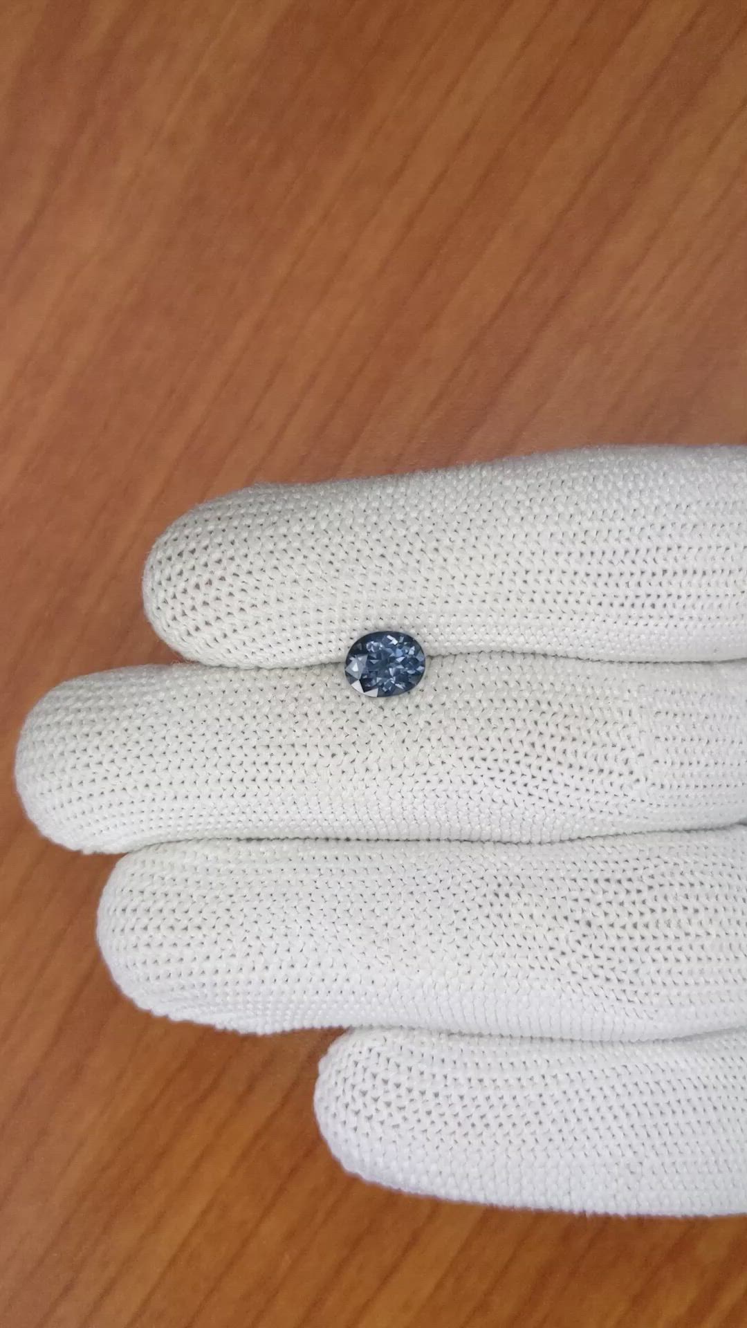 1.13 Ct. Spinel from Ceylon (Sri Lanka) Size Video
