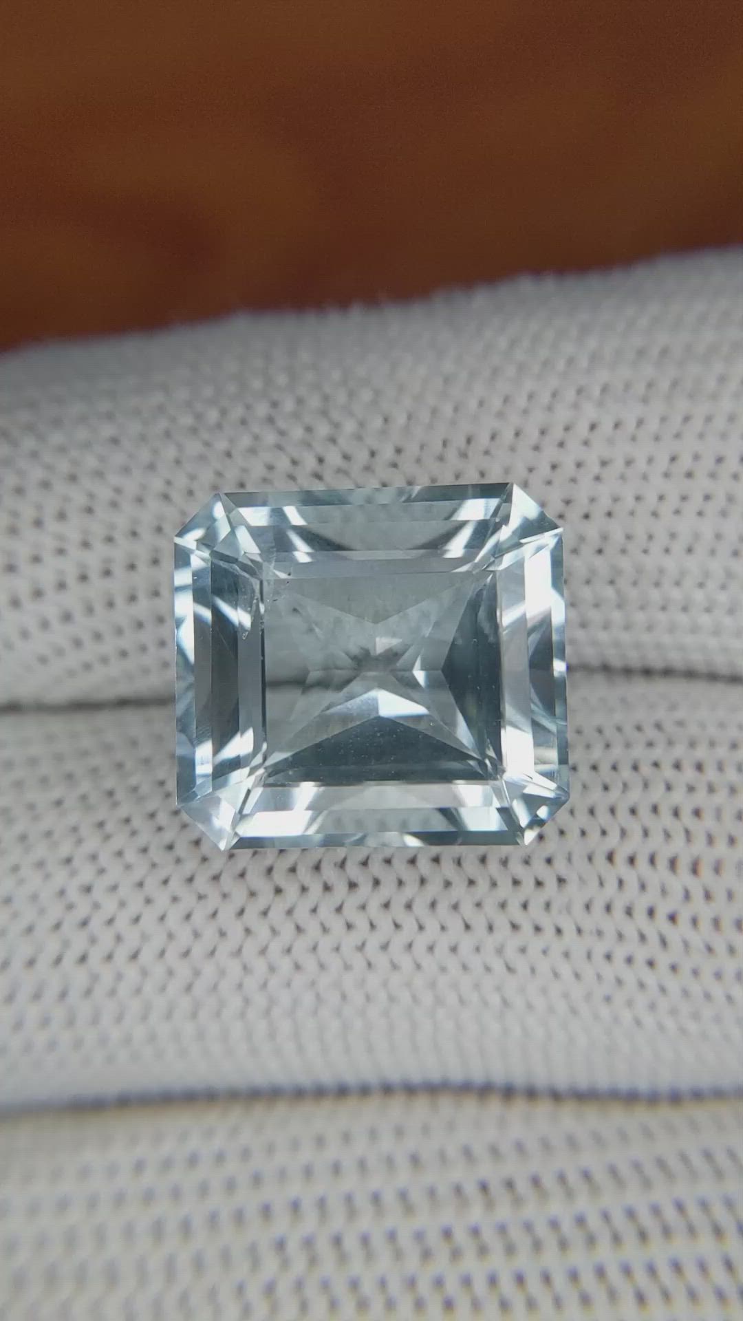 16.76 Ct. Topaz from Ceylon (Sri Lanka) Size Video