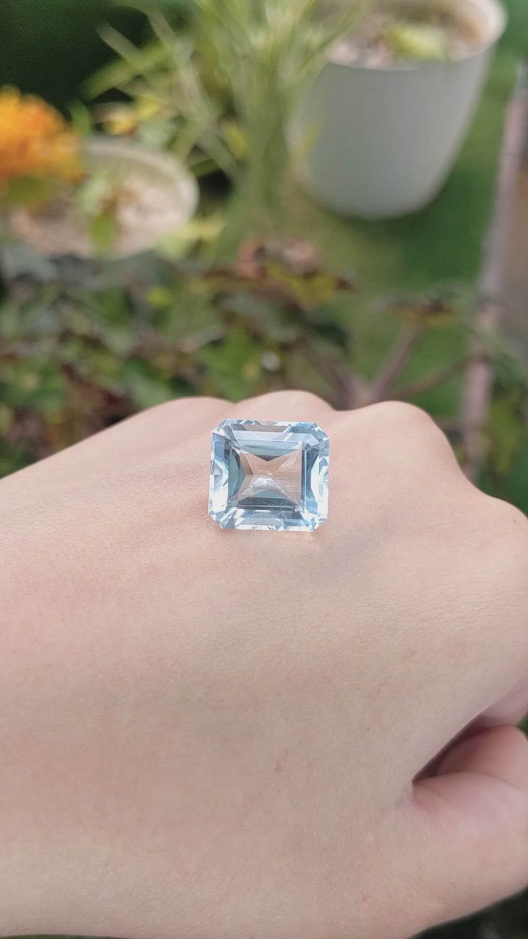 16.76 Ct. Topaz from Ceylon (Sri Lanka) Size Video