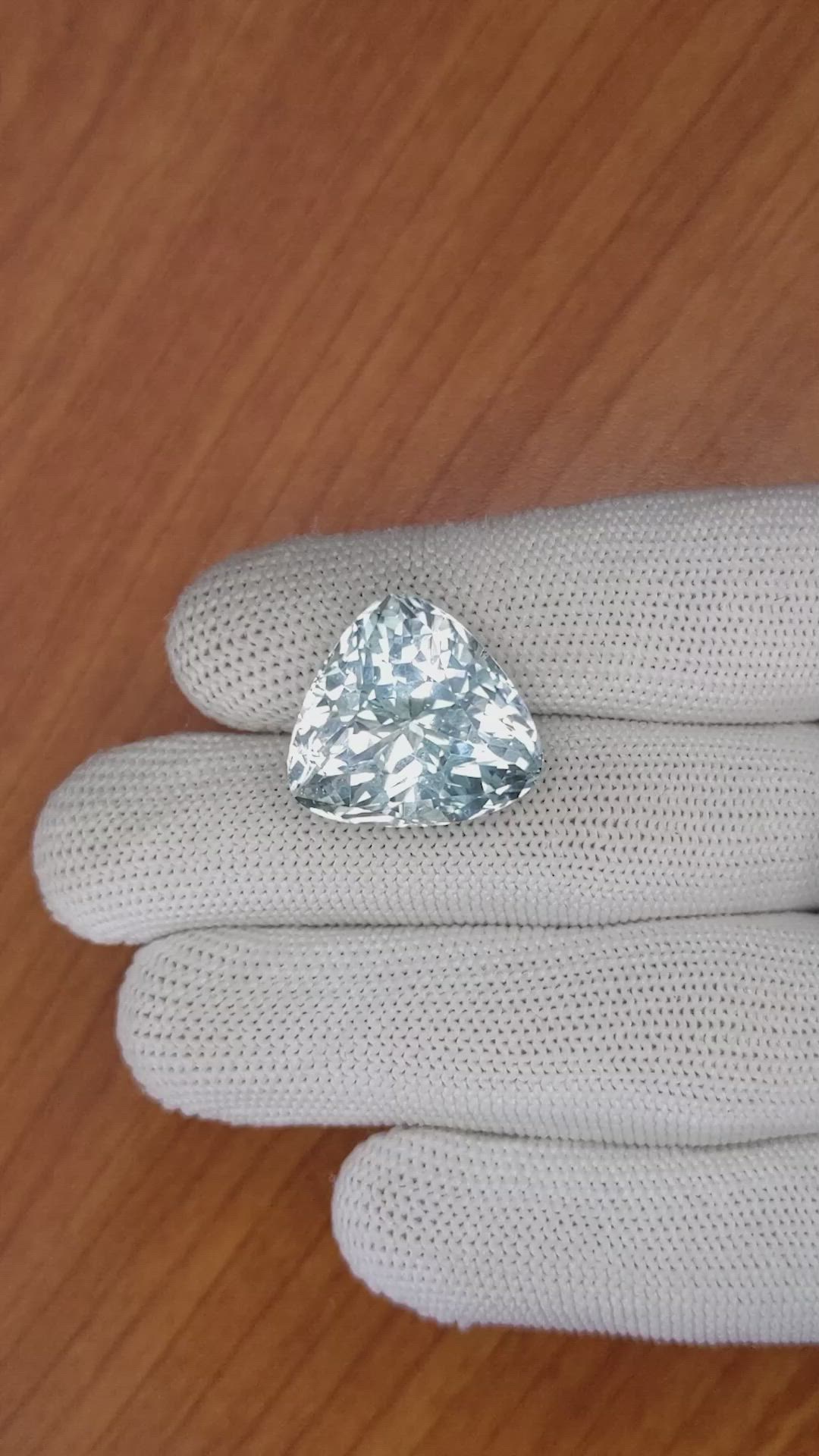 29.21 Ct. Topaz from Ceylon (Sri Lanka) Size Video