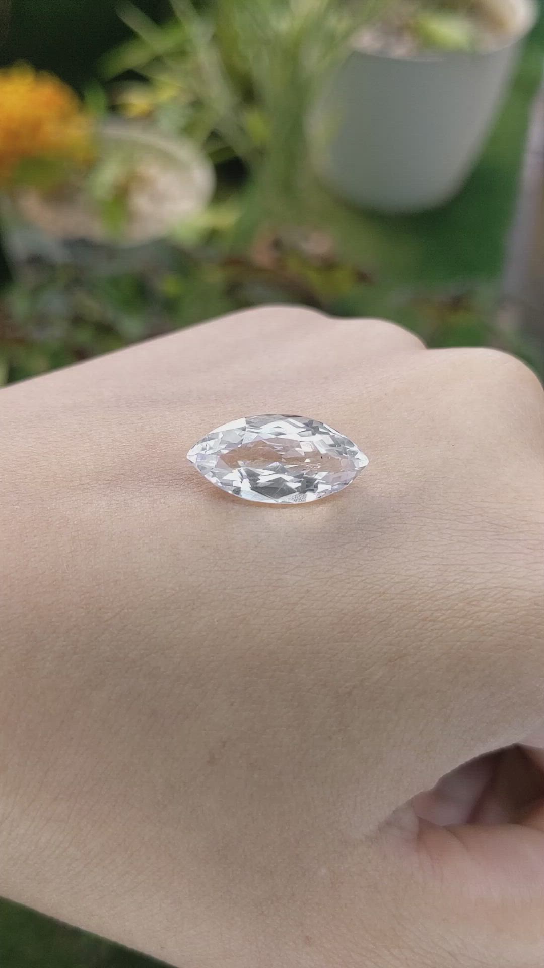 8.23 Ct. Topaz from Ceylon (Sri Lanka) Size Video