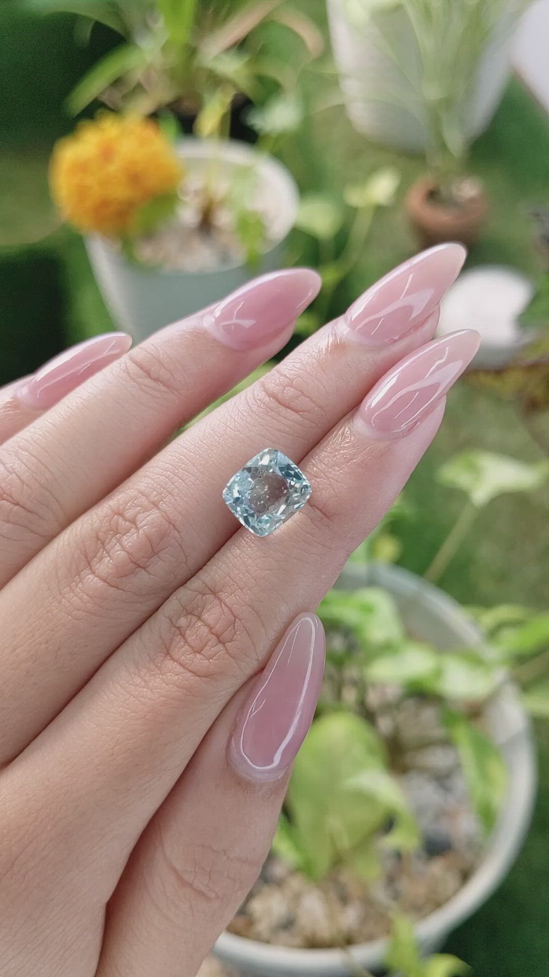 2.85 Ct. Beryl from Ceylon (Sri Lanka) Size Video
