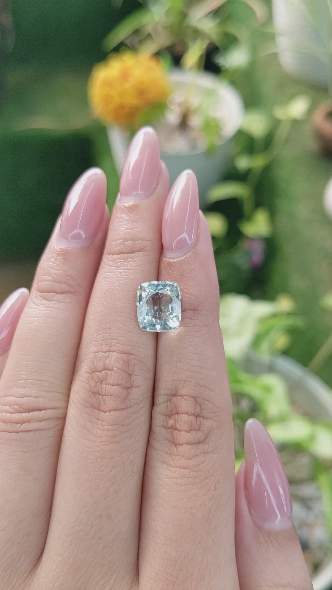2.85 Ct. Beryl from Ceylon (Sri Lanka) Size Video