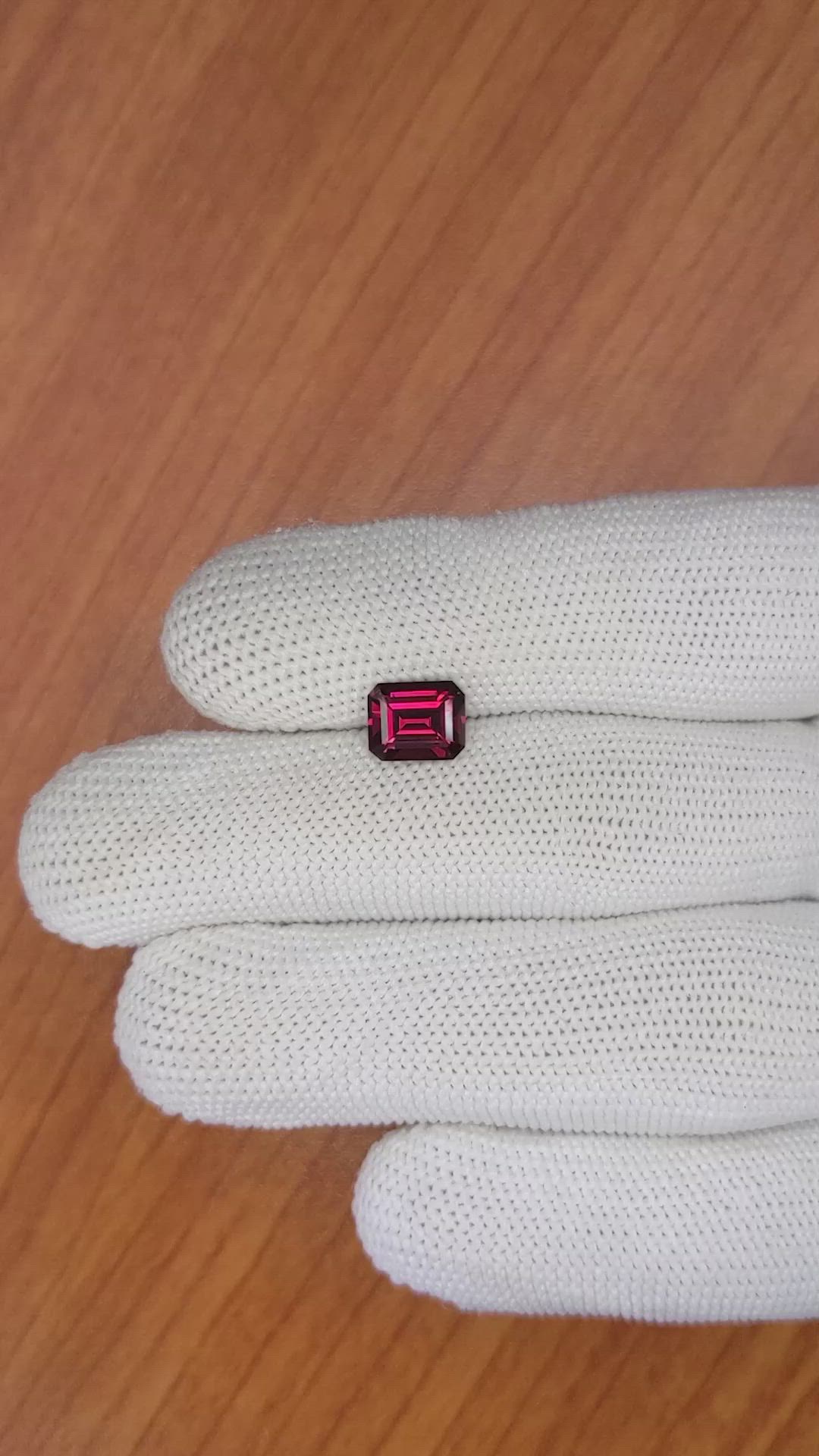 2.28 Ct. Garnet from Ceylon (Sri Lanka) Size Video