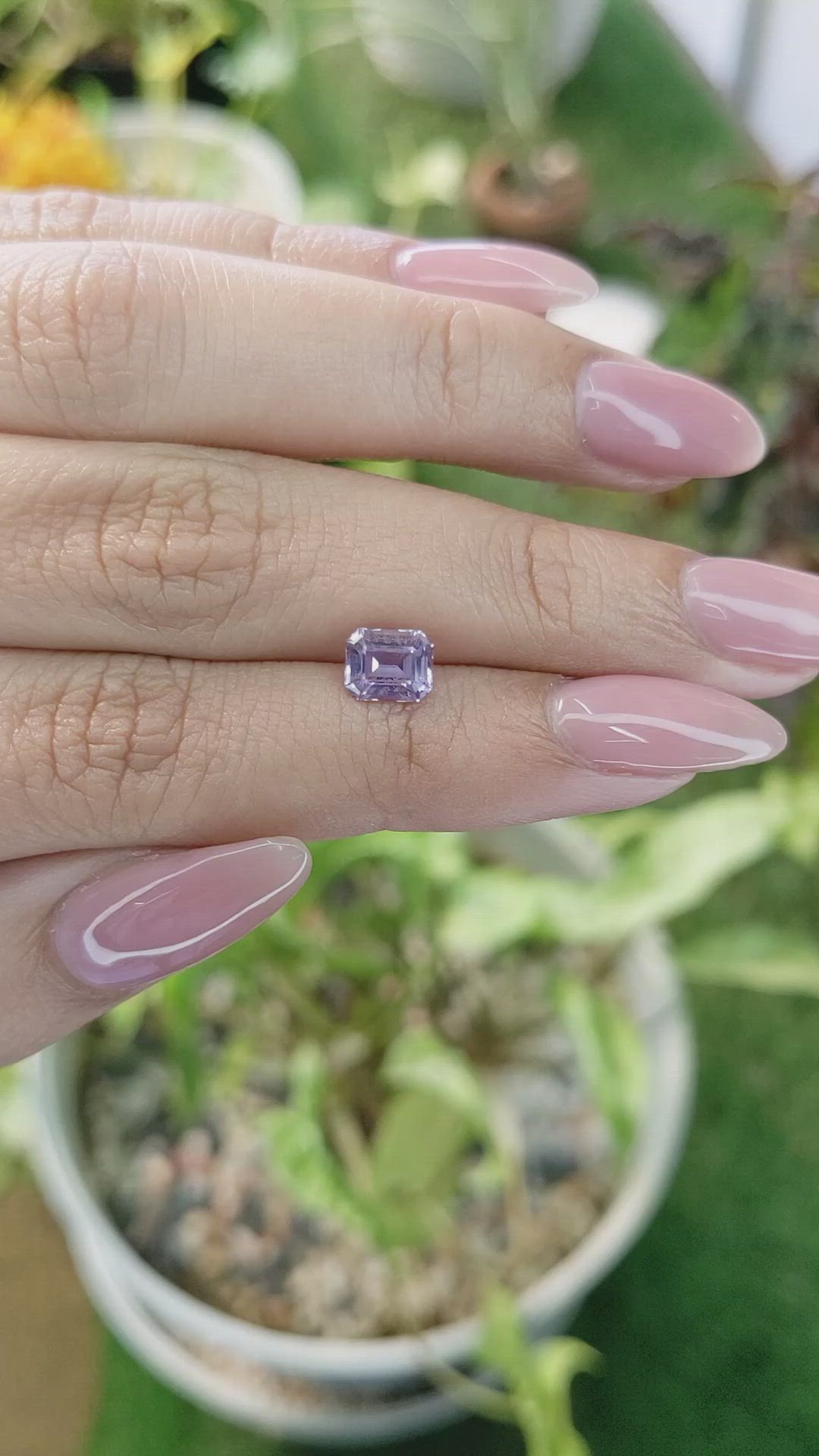 1.26 Ct. Spinel from Ceylon (Sri Lanka) Size Video