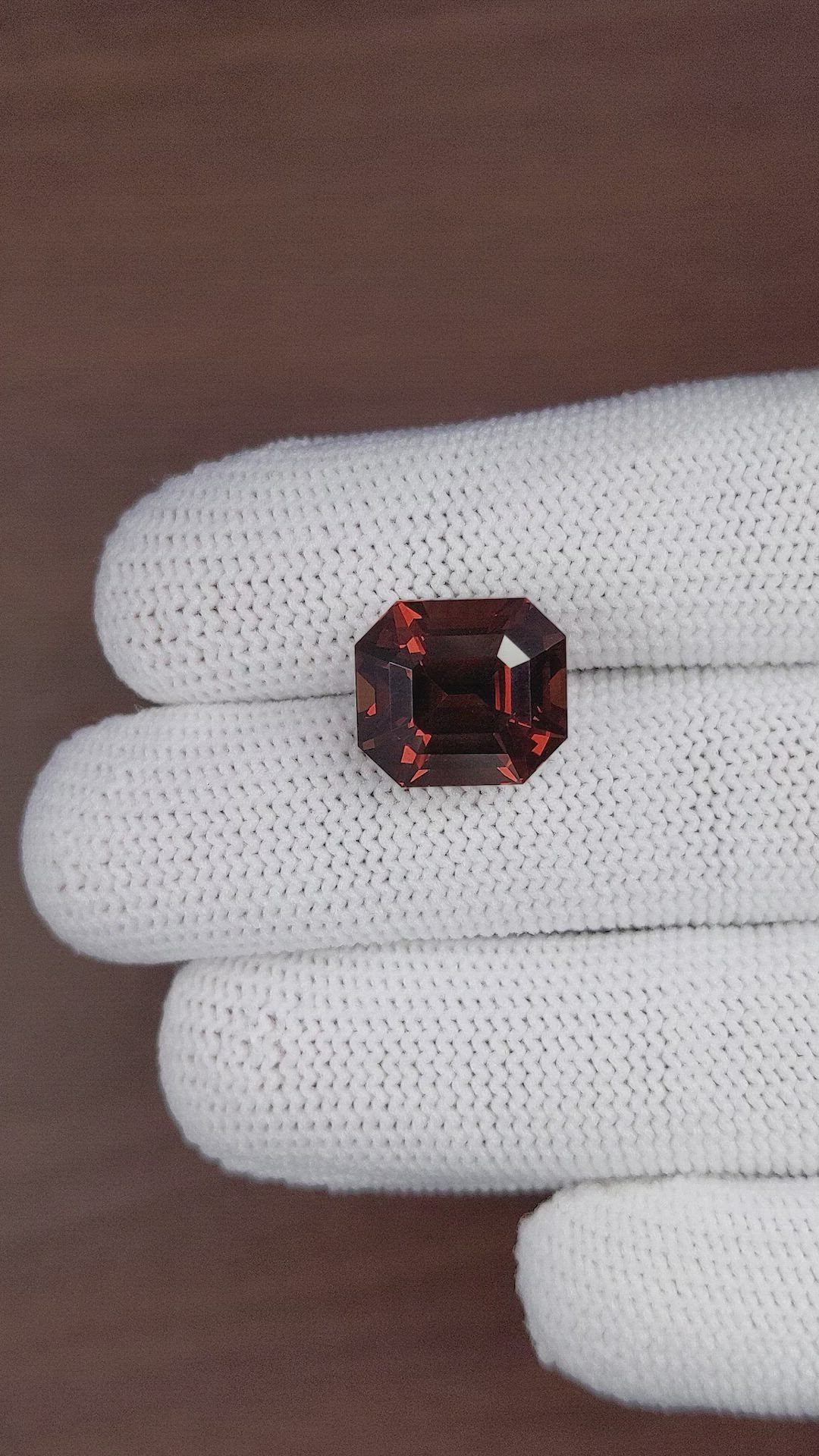 14.41 Ct. Malaya Garnet from Tanzania Size Video