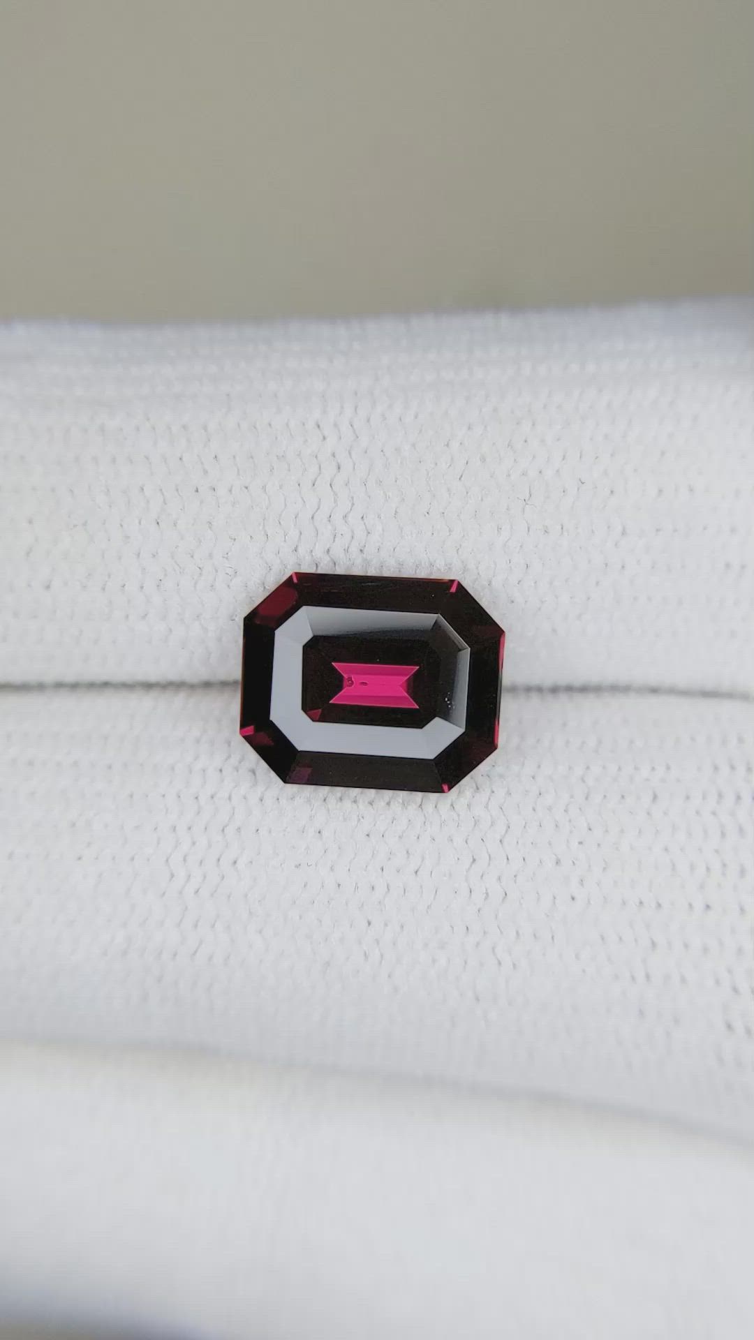 3.30 Ct. Garnet from Ceylon (Sri Lanka) Size Video