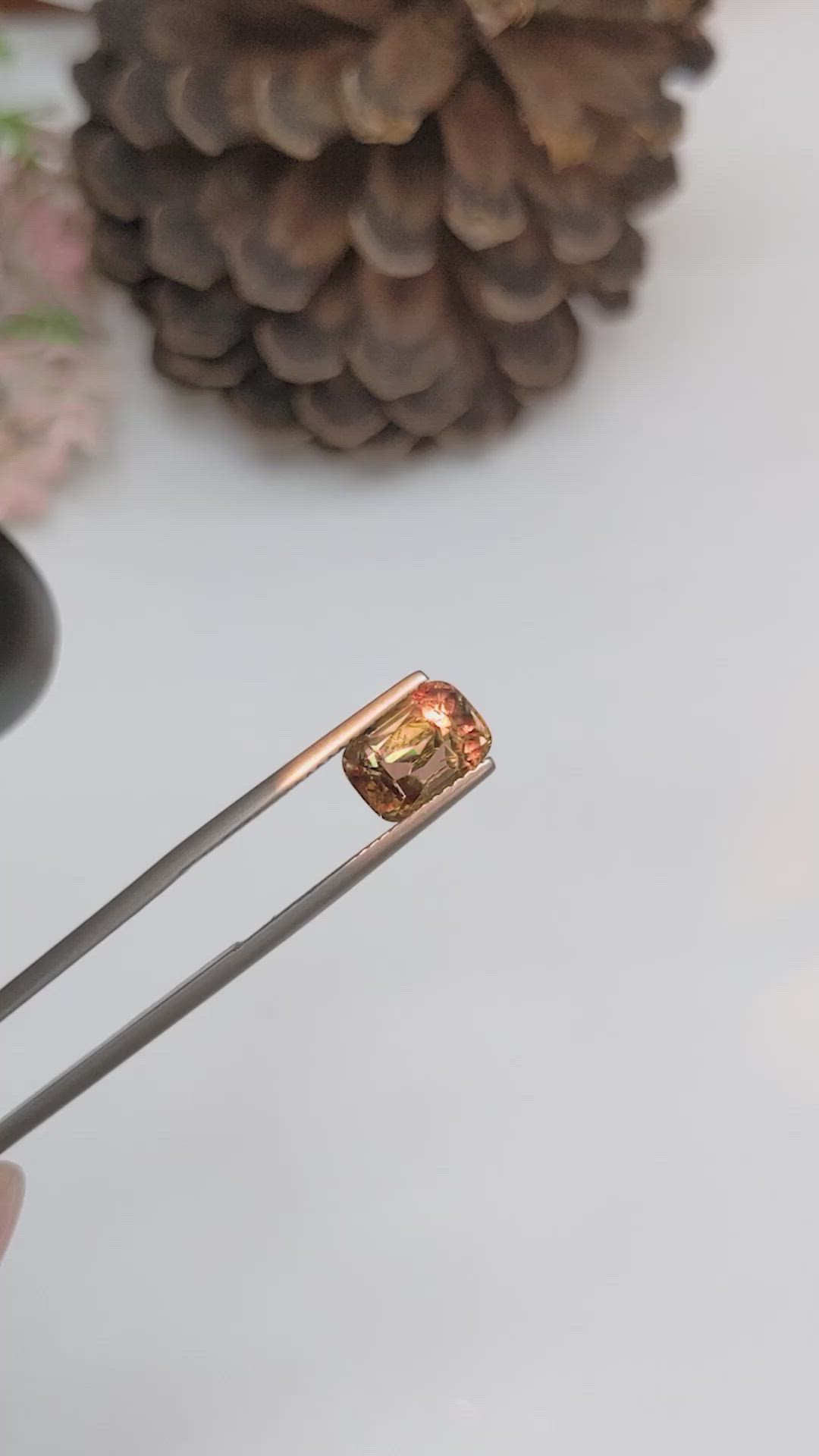 3.02 Ct. Alexandrite from Ceylon (Sri Lanka) Size Video