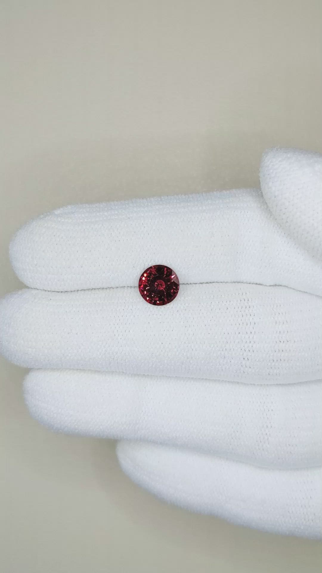1.34 Ct. Garnet from Ceylon (Sri Lanka) Size Video