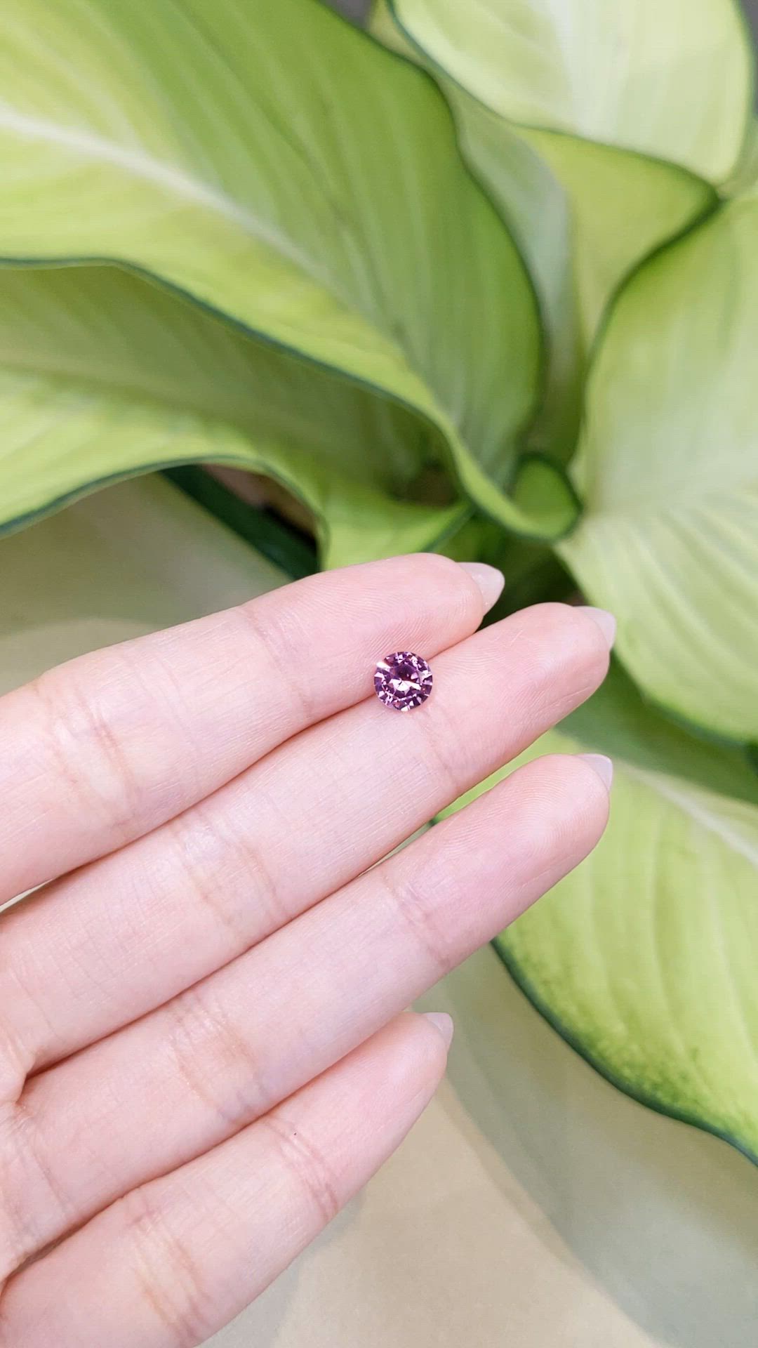 1.00 Ct. Purplish Pink Garnet from Ceylon (Sri Lanka) Size Video