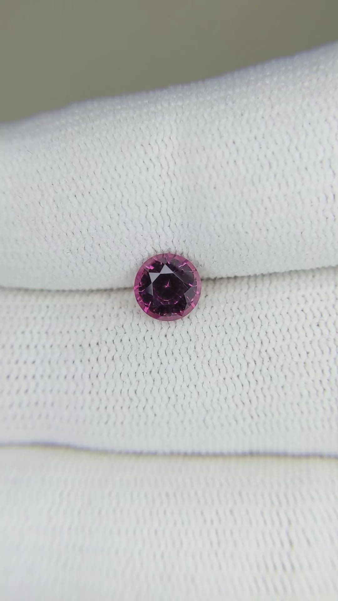 1.06 Ct. Garnet from Ceylon (Sri Lanka) Size Video