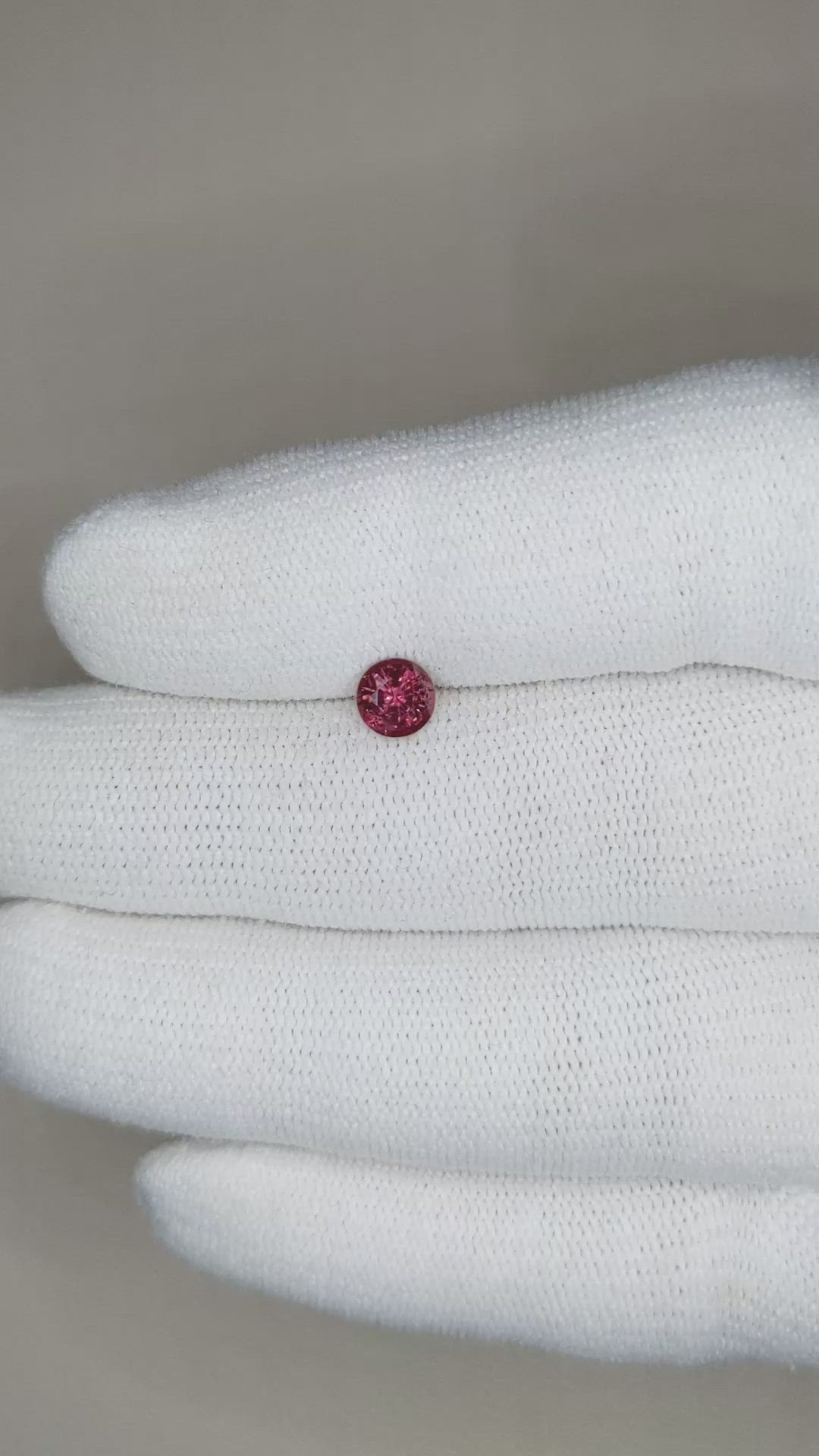 0.70 Ct. Garnet from Ceylon (Sri Lanka) Size Video