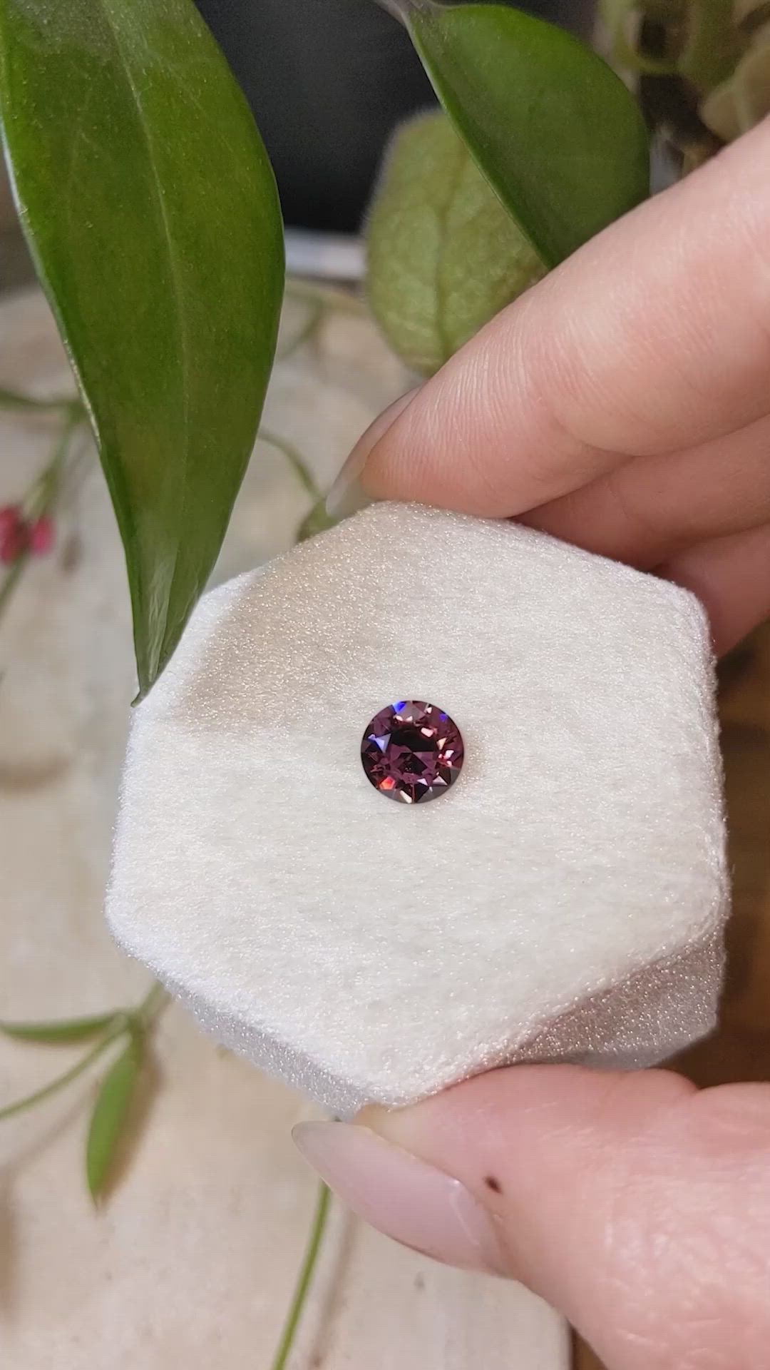 1.83 Ct. Spinel from Ceylon (Sri Lanka) Size Video