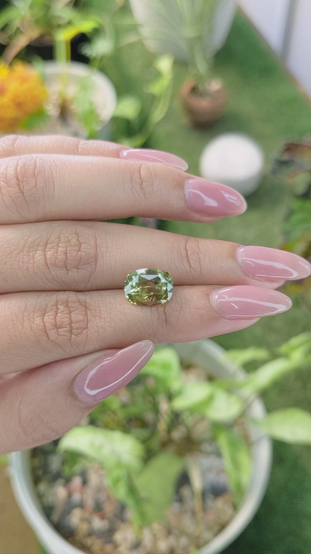 4.29 Ct. Chrysoberyl from Ceylon (Sri Lanka) Size Video