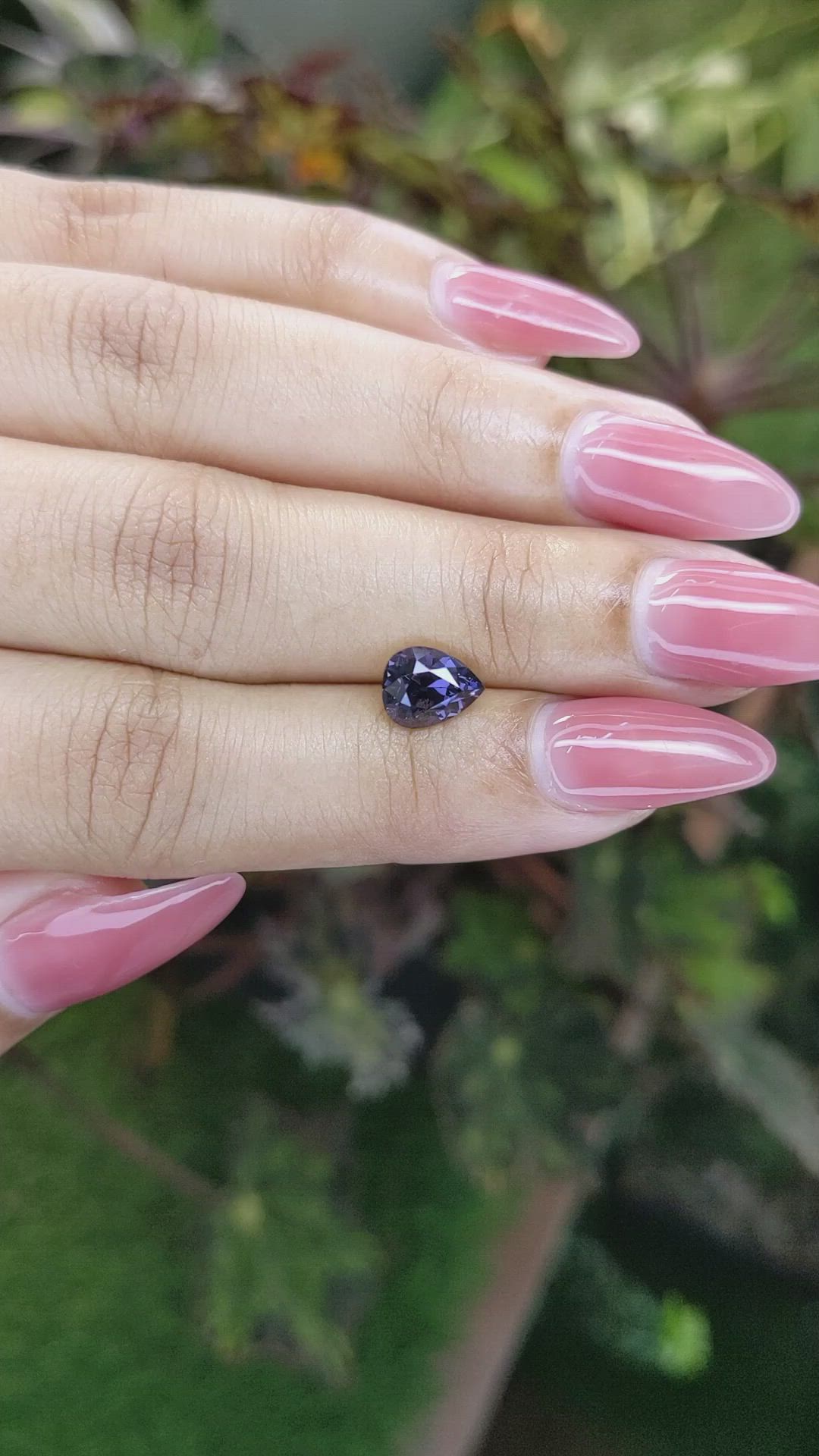 1.63 Ct. Spinel from Ceylon (Sri Lanka) Size Video