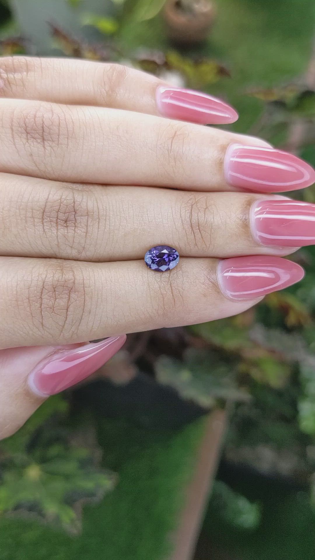 0.95 Ct. Spinel from Ceylon (Sri Lanka) Size Video