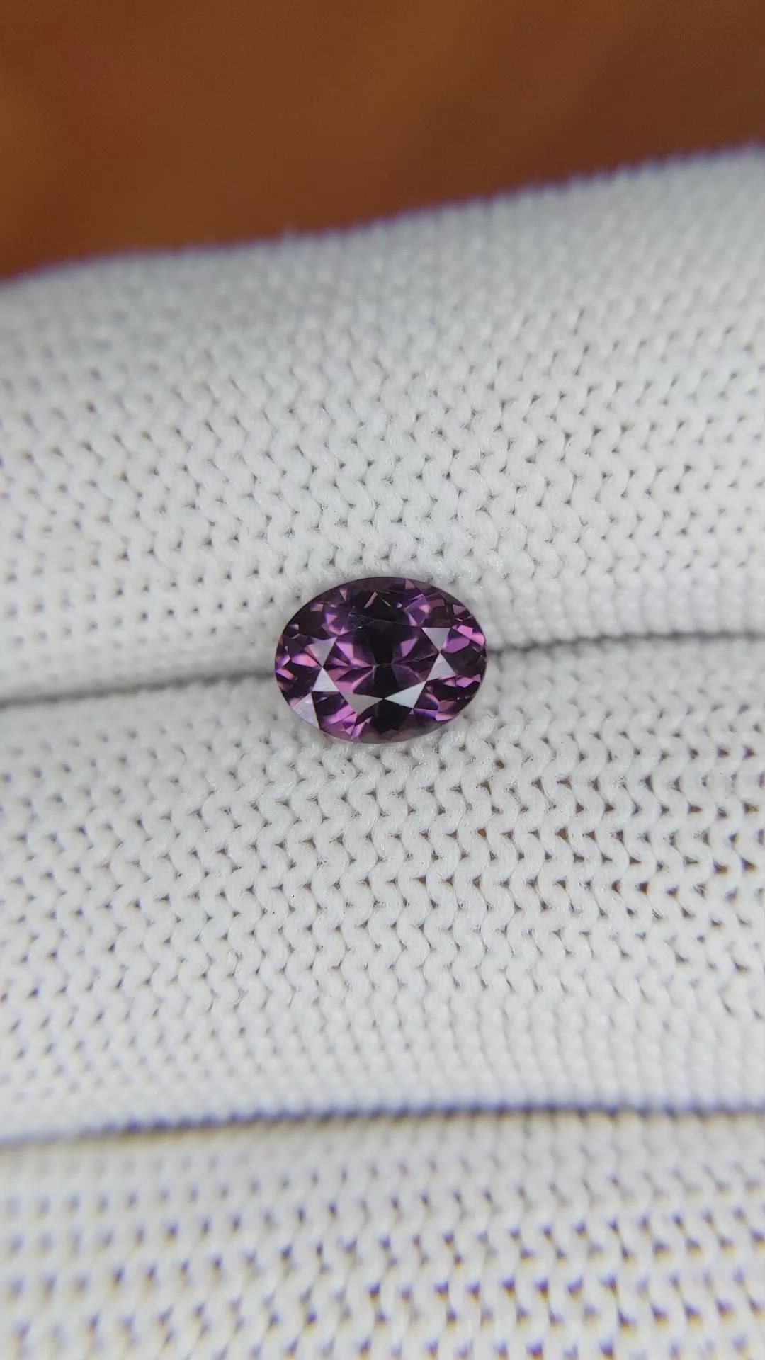 1.41 Ct. Spinel from Ceylon (Sri Lanka) Size Video