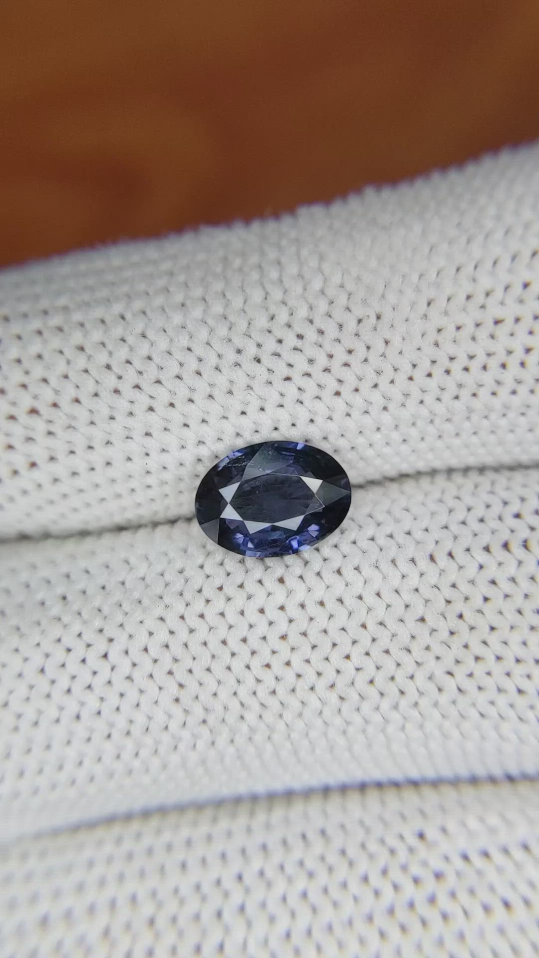 1.50 Ct. Spinel from Ceylon (Sri Lanka) Size Video