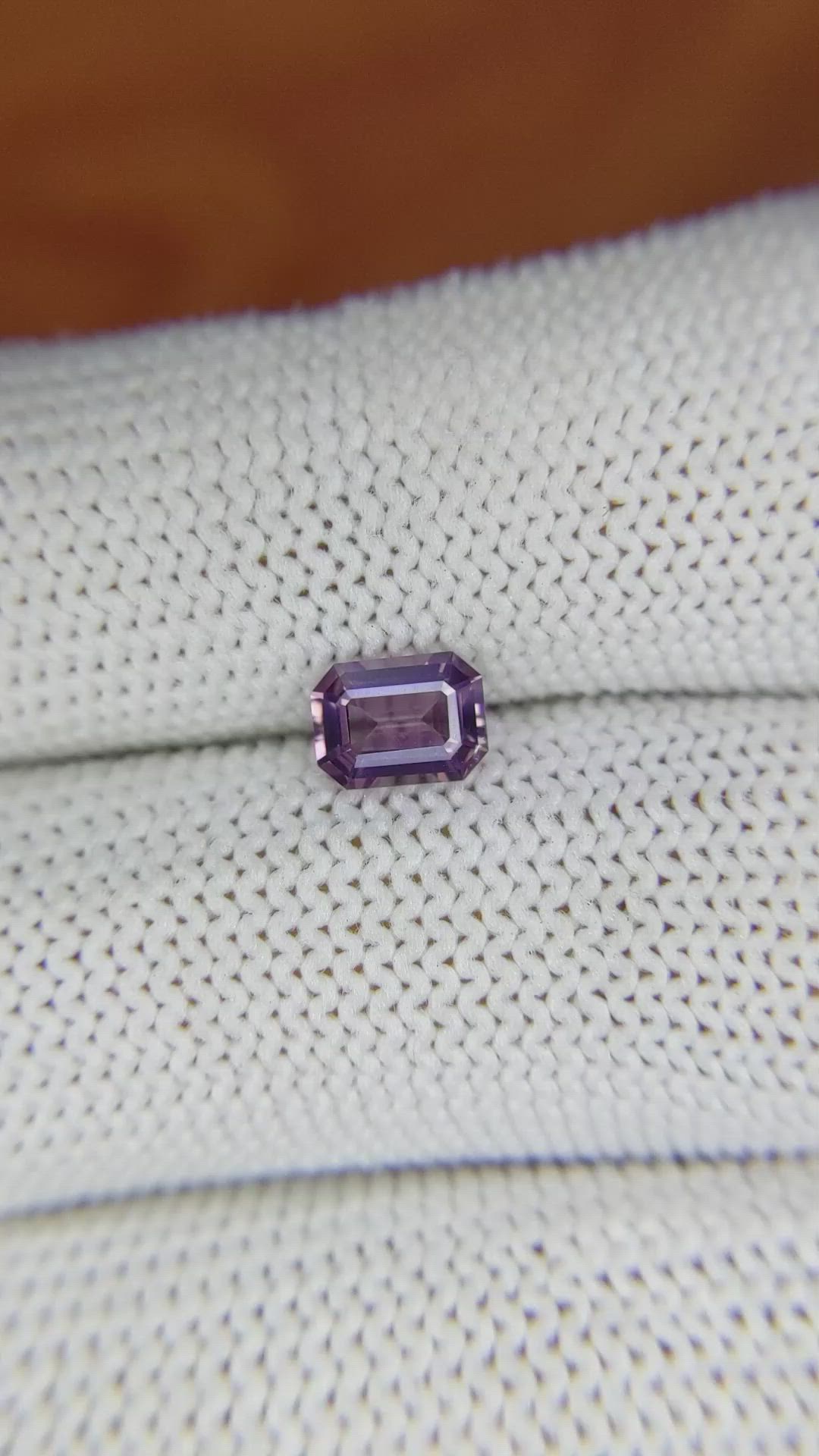 0.79 Ct. Spinel from Ceylon (Sri Lanka) Size Video