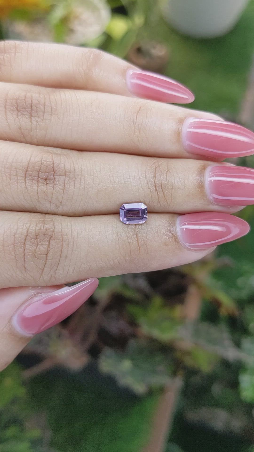 0.79 Ct. Spinel from Ceylon (Sri Lanka) Size Video
