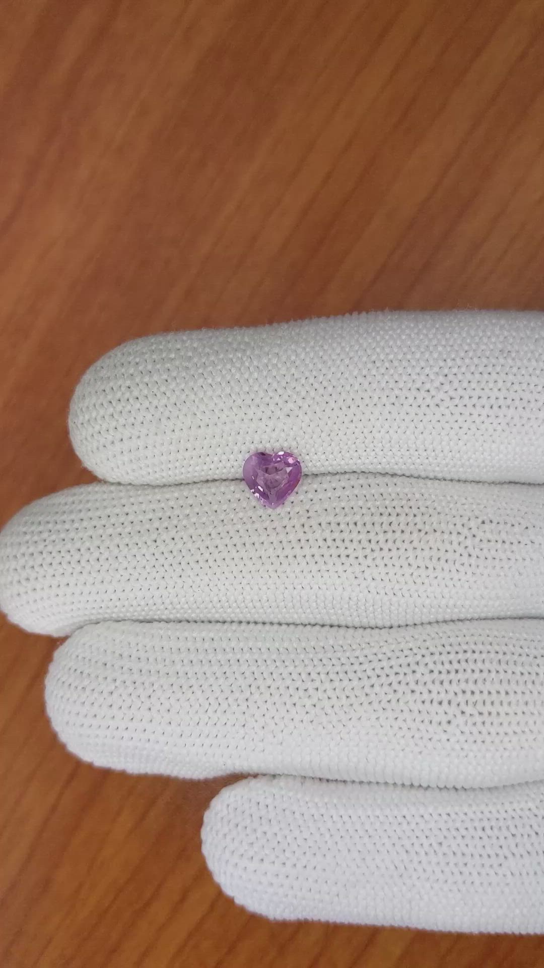 0.80 Ct. Spinel from Ceylon (Sri Lanka) Size Video