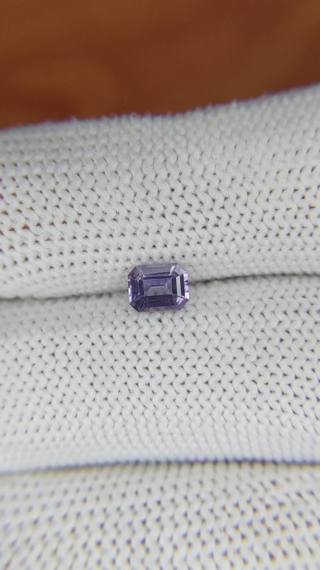 0.56 Ct. Spinel from Ceylon (Sri Lanka) Size Video