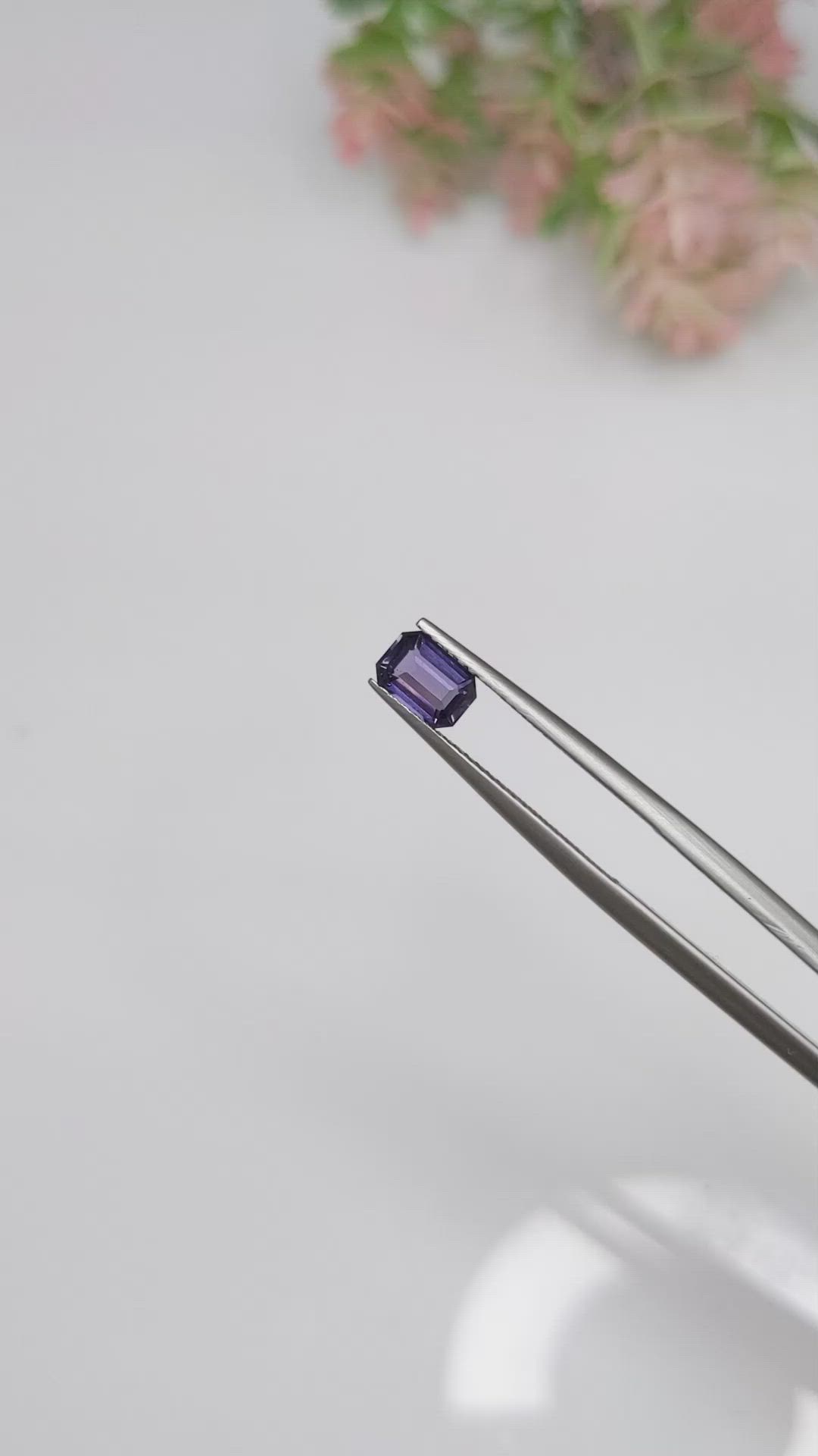 0.67 Ct. Spinel from Ceylon (Sri Lanka) Size Video