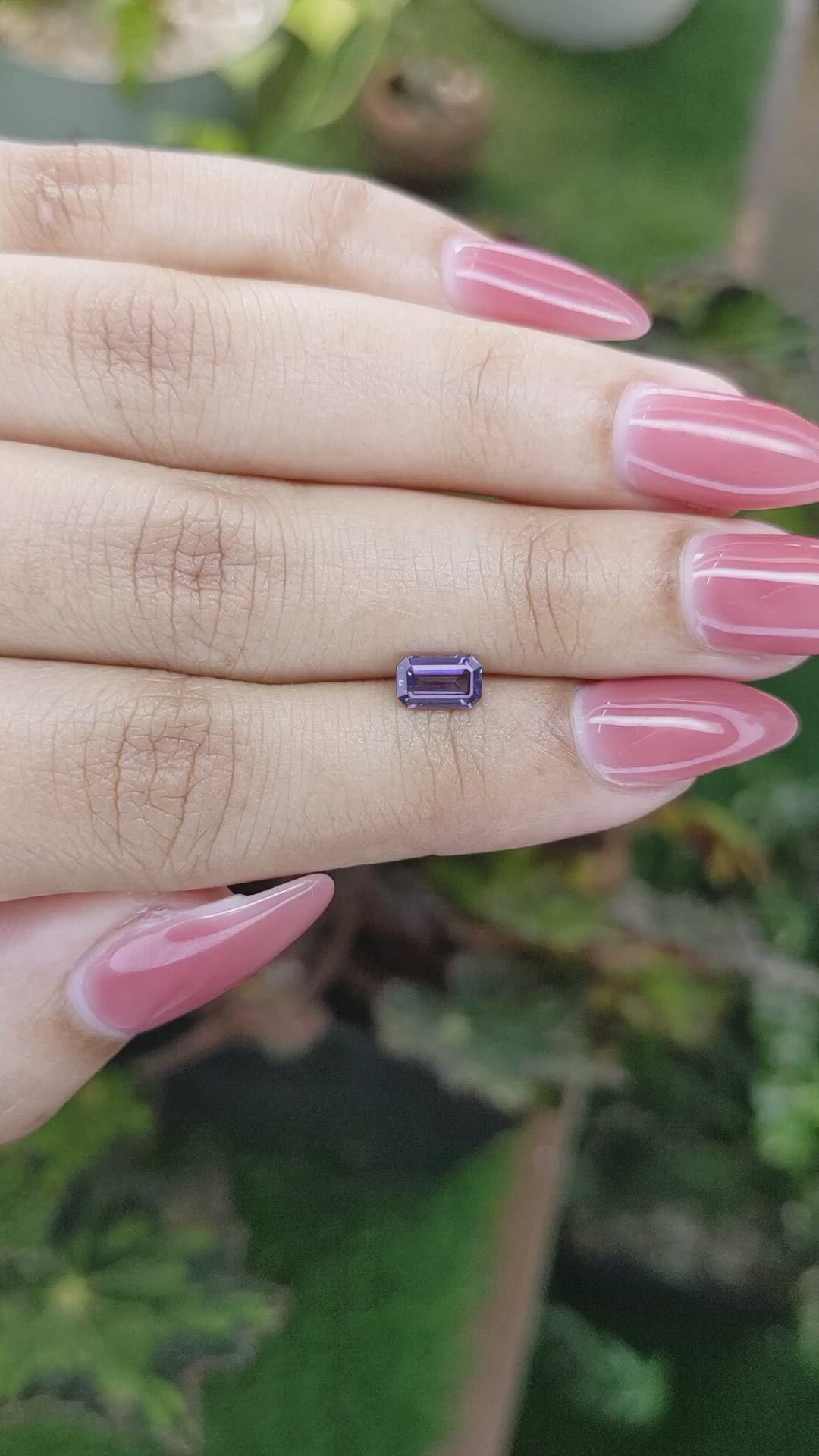 0.66 Ct. Spinel from Ceylon (Sri Lanka) Size Video