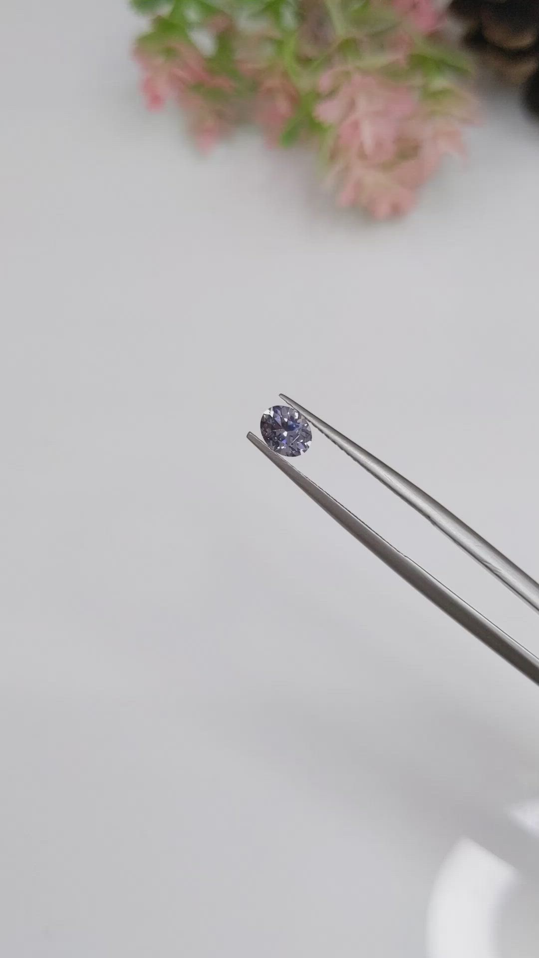 0.55 Ct. Spinel from Ceylon (Sri Lanka) Size Video
