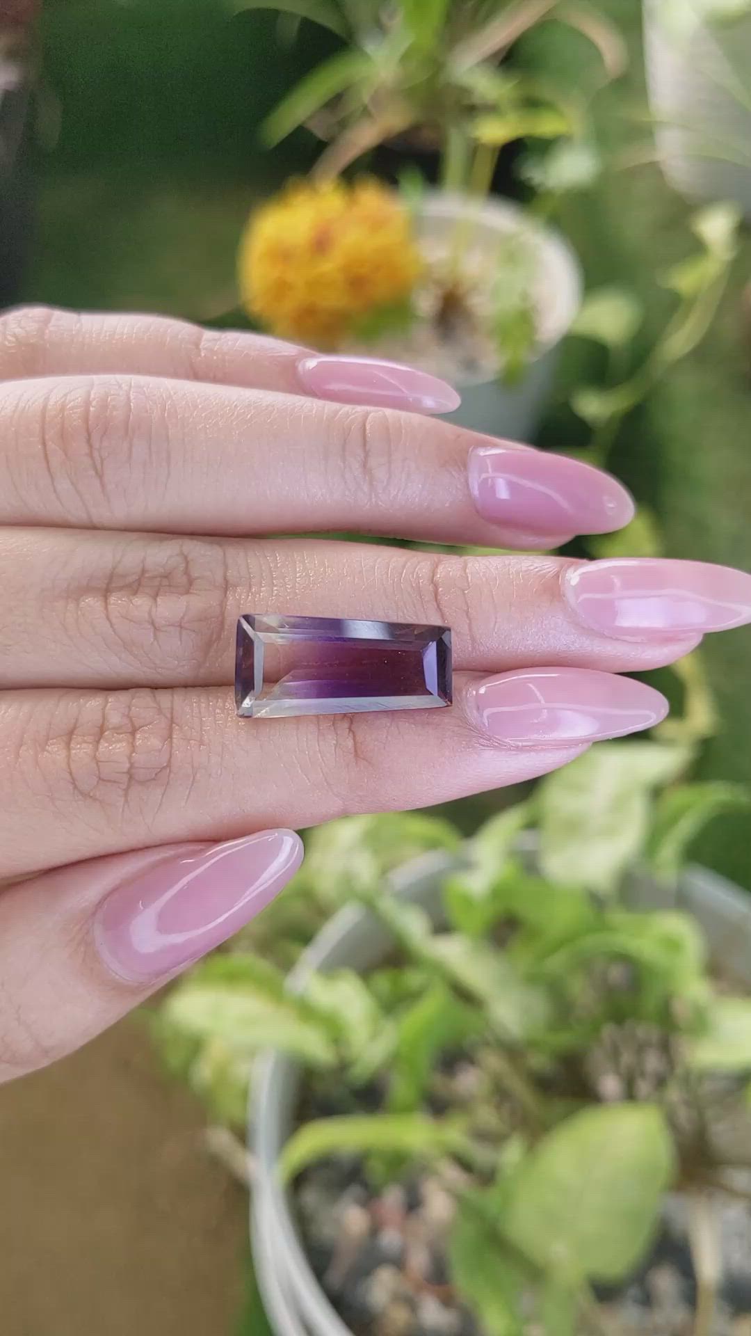 10.00 Ct. Ametrine from Madagascar Size Video