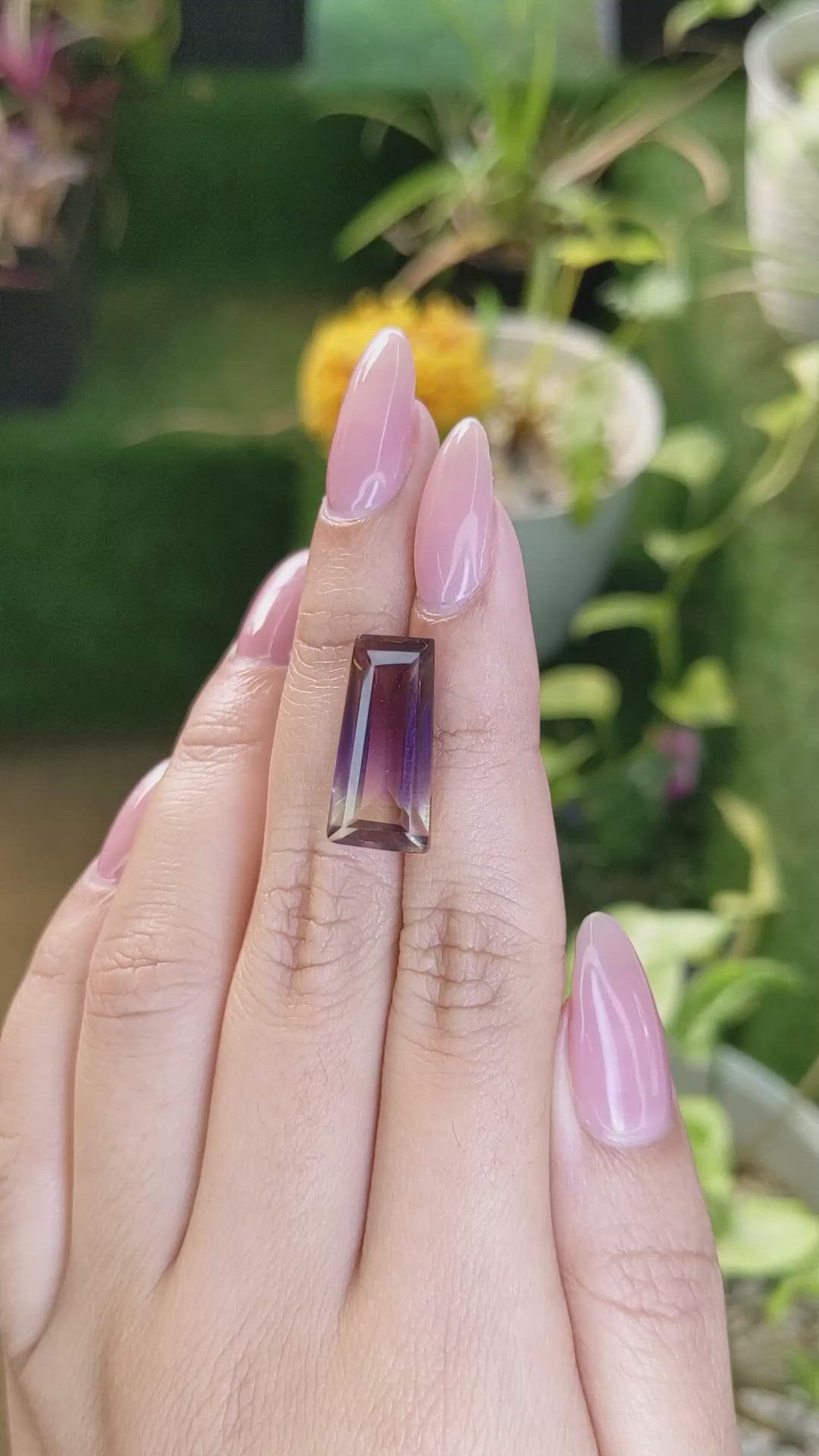 10.00 Ct. Ametrine from Madagascar Size Video