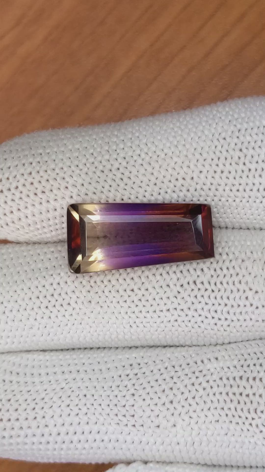 10.00 Ct. Ametrine from Madagascar Size Video