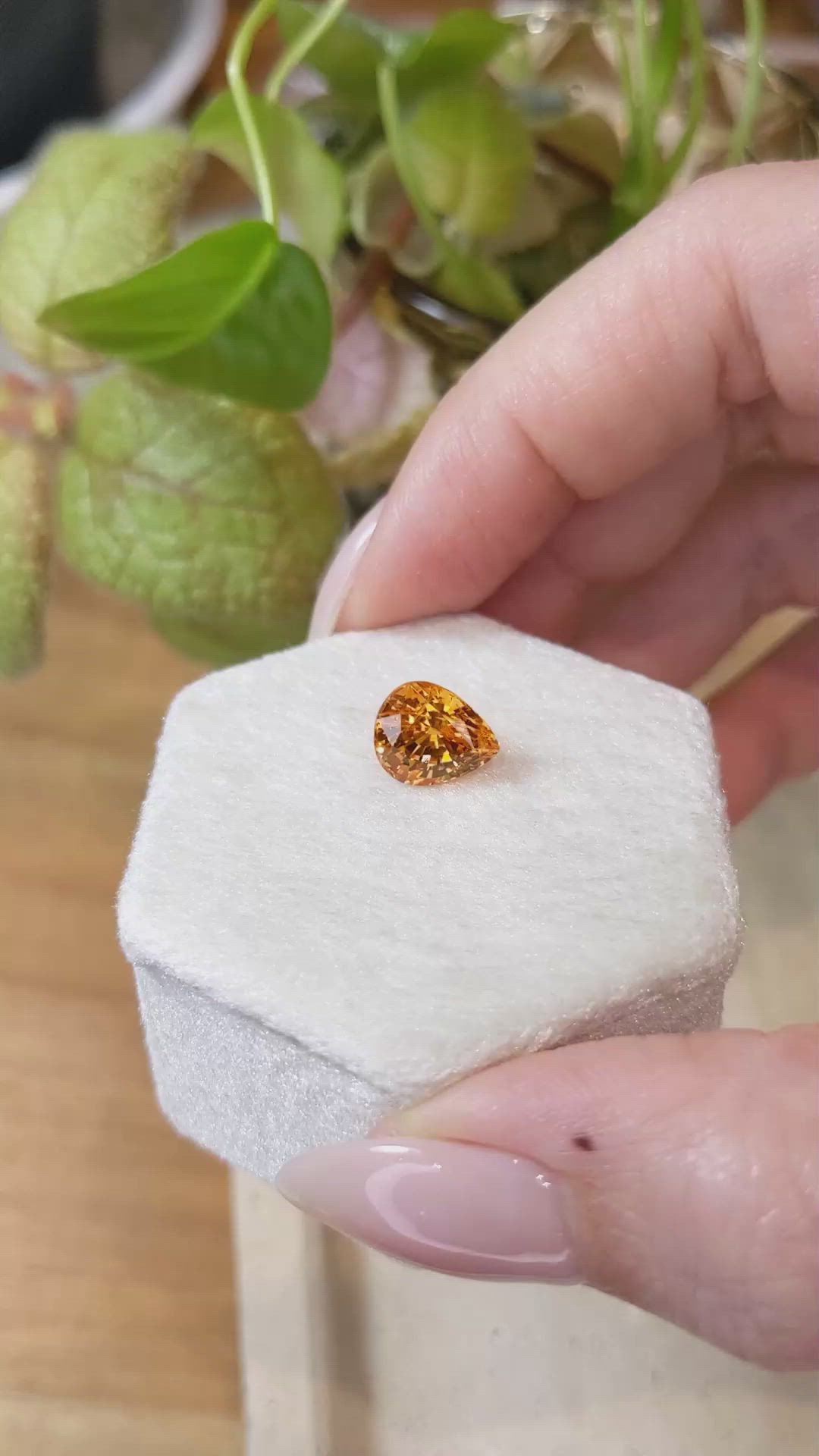 4.10 Ct. Spessartite Garnet from Ceylon (Sri Lanka) Size Video