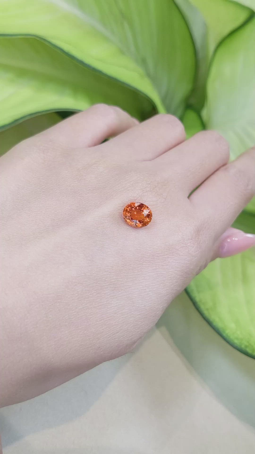 3.14 Ct. Spessartite Garnet from Ceylon (Sri Lanka) Size Video