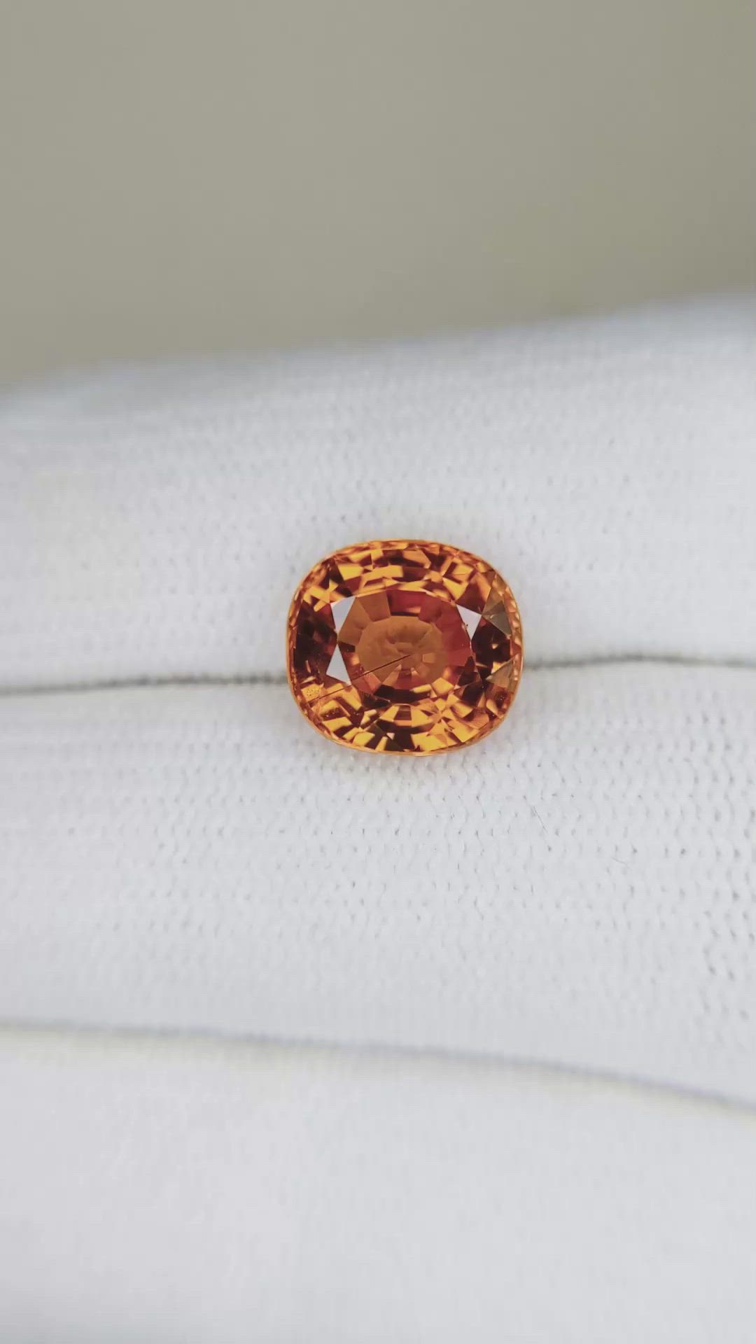 4.36 Ct. Spessartite Garnet from Ceylon (Sri Lanka) Size Video