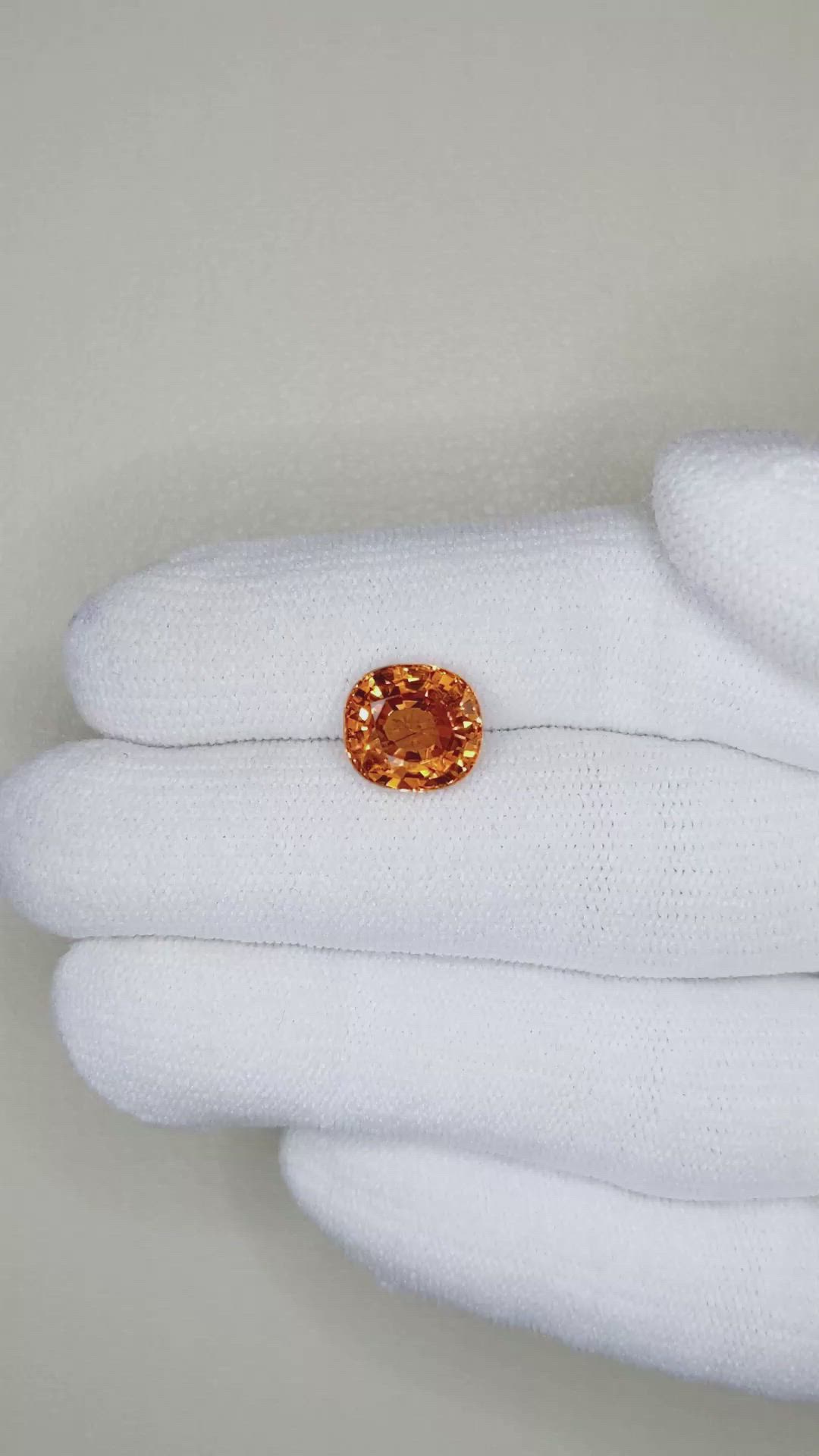 4.36 Ct. Spessartite Garnet from Ceylon (Sri Lanka) Size Video