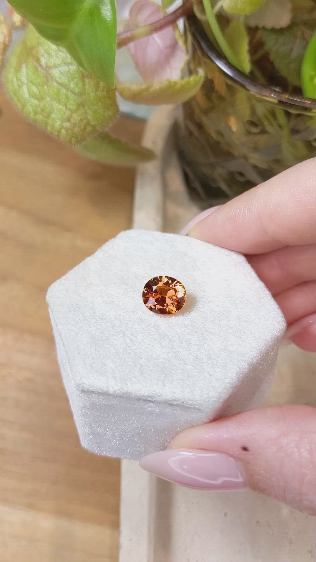 2.86 Ct. Spessartite Garnet from Ceylon (Sri Lanka) Size Video