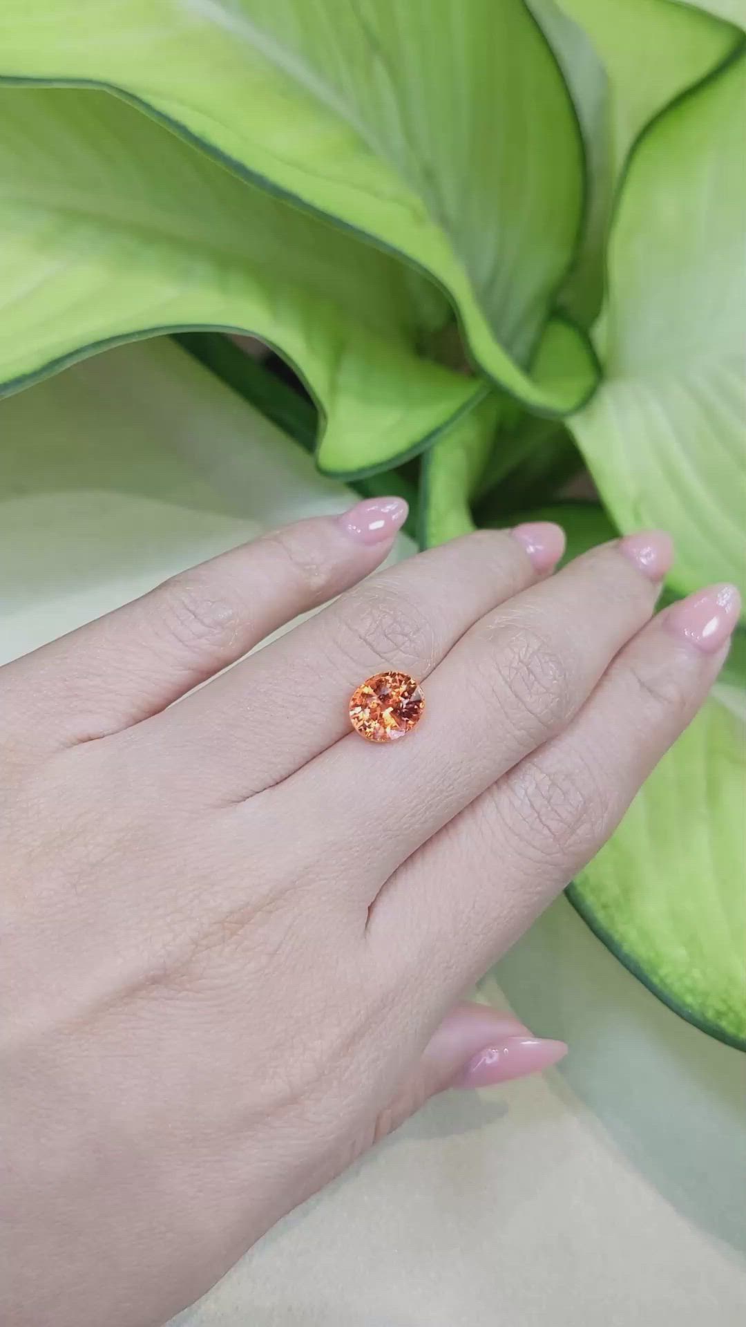 3.74 Ct. Spessartite Garnet from Ceylon (Sri Lanka) Size Video