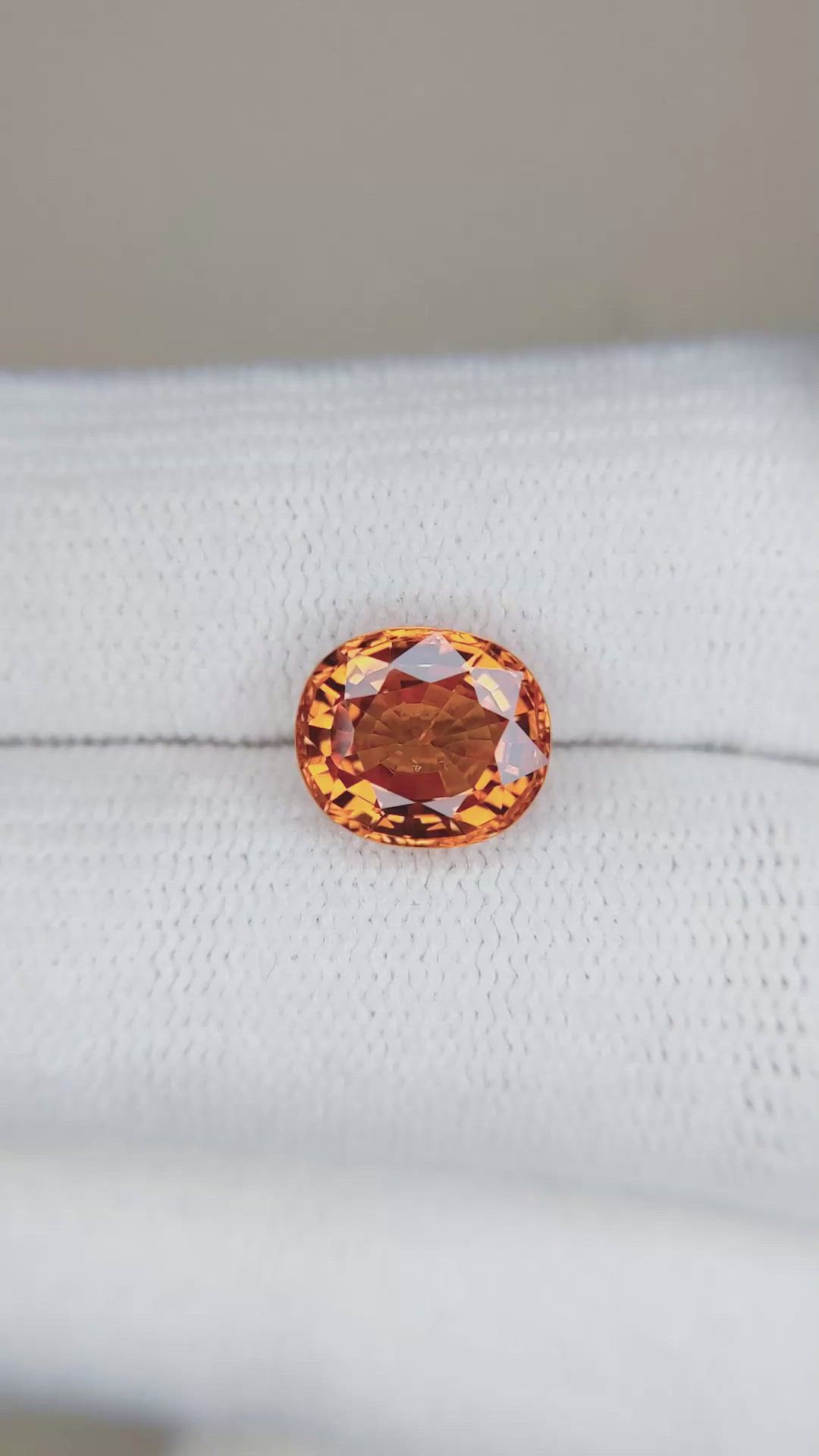 3.40 Ct. Spessartite Garnet from Ceylon (Sri Lanka) Size Video