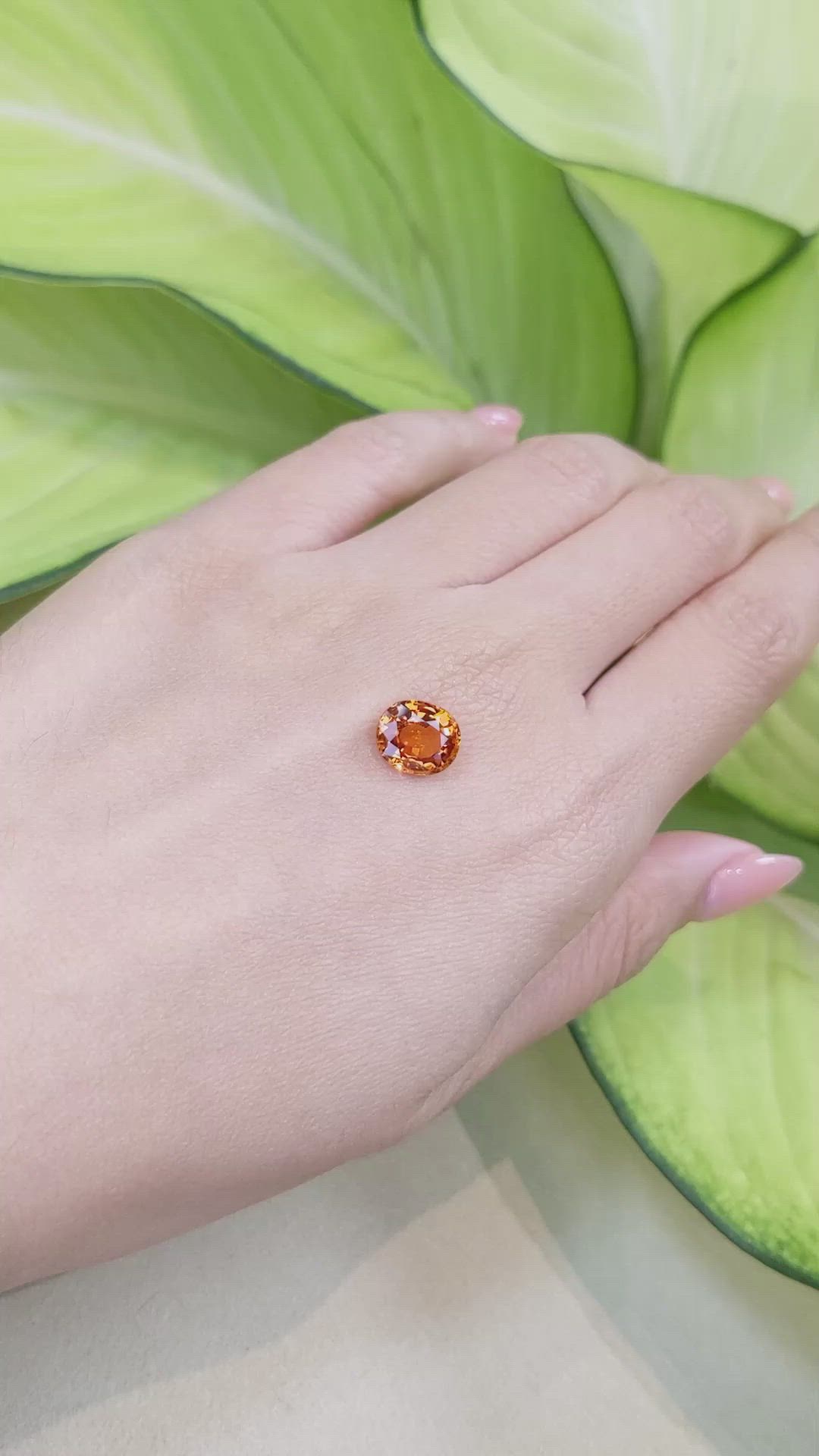 3.40 Ct. Spessartite Garnet from Ceylon (Sri Lanka) Size Video