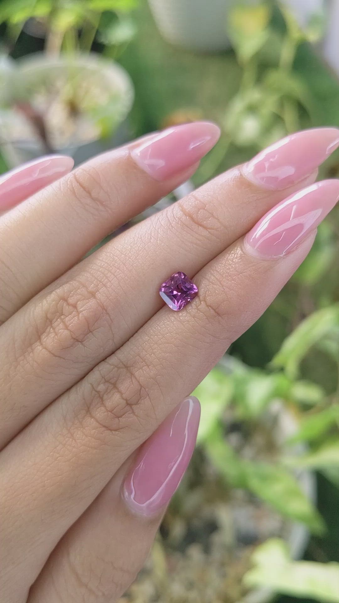 1.06 Ct. Rhodolite Garnet from Ceylon (Sri Lanka) Size Video